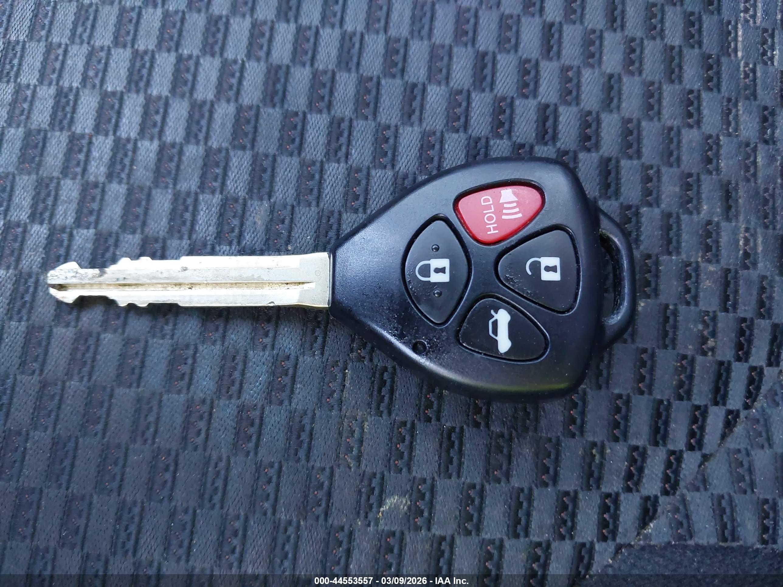 TOYOTA RAV4 image 11