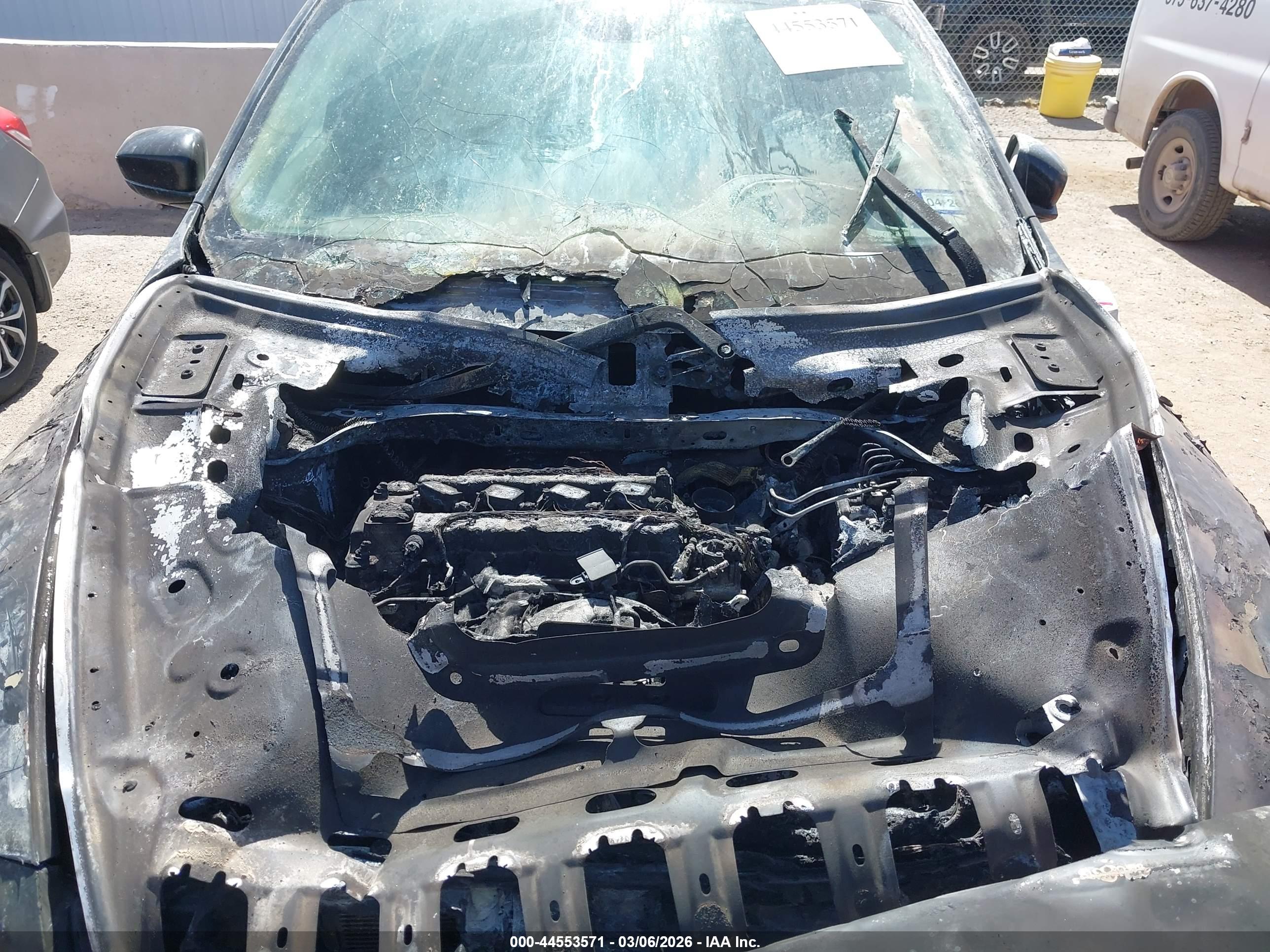 JEEP CHEROKEE image 10