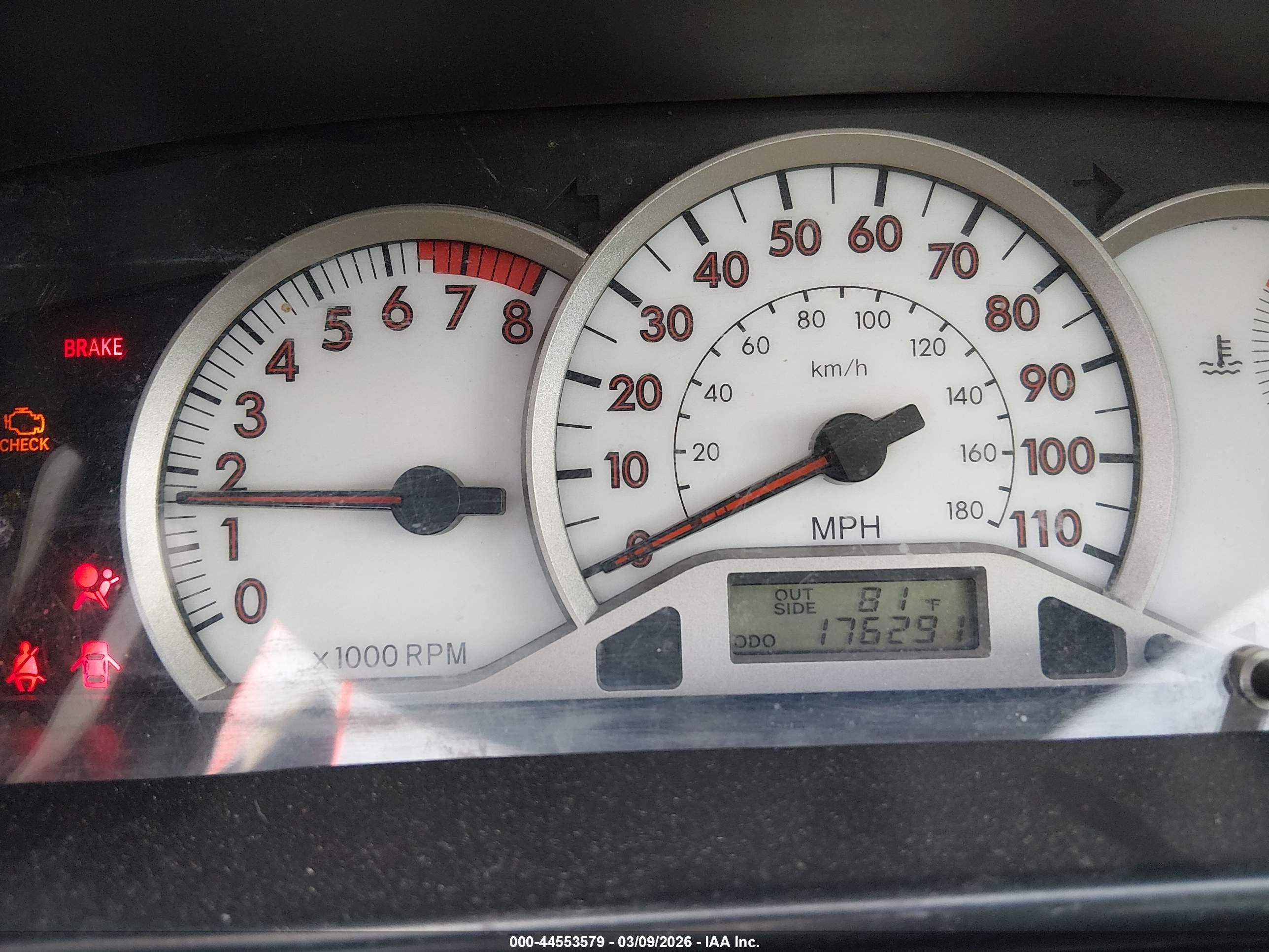 TOYOTA COROLLA image 7