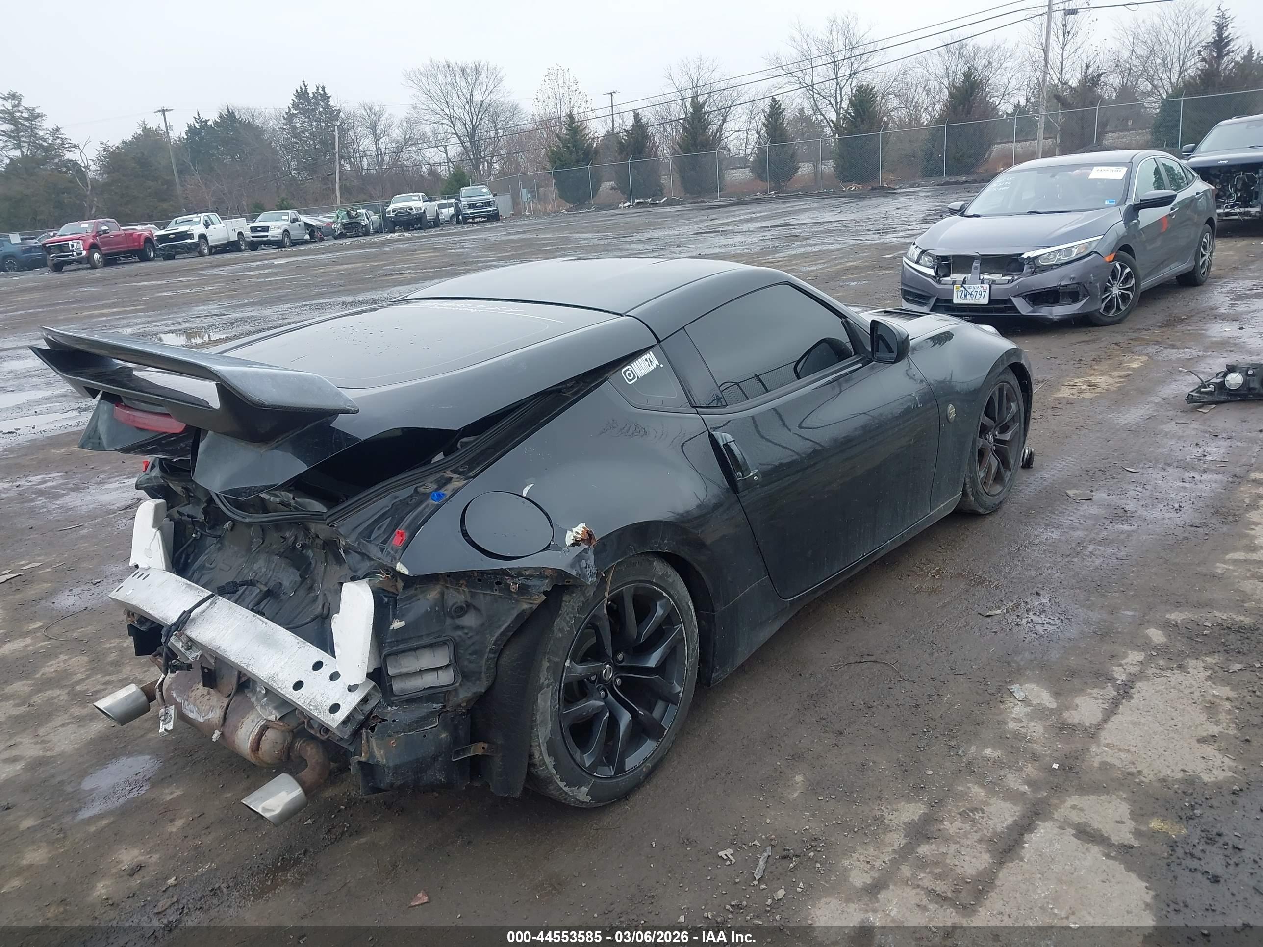 NISSAN 370Z image 4