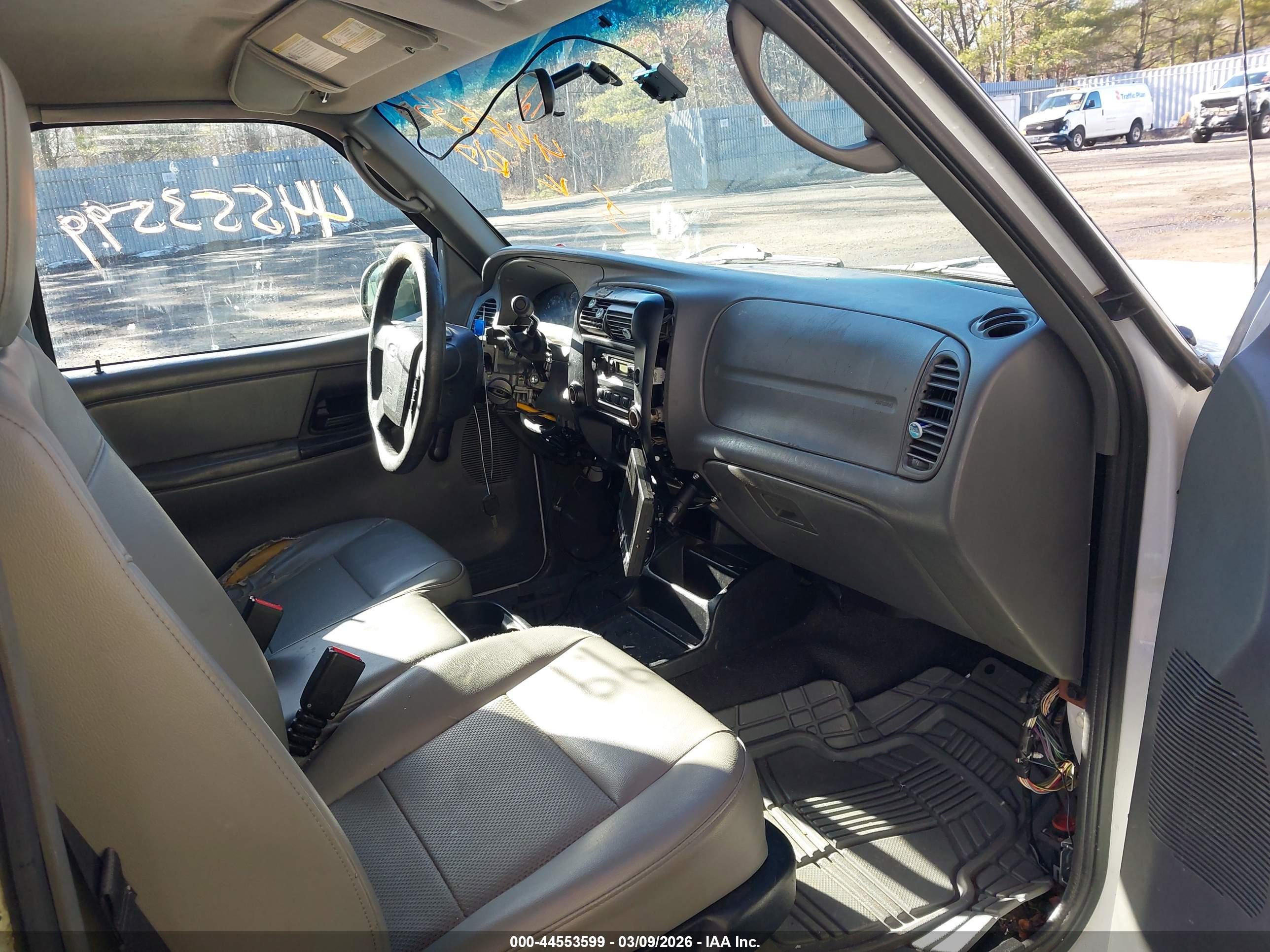 FORD RANGER image 5