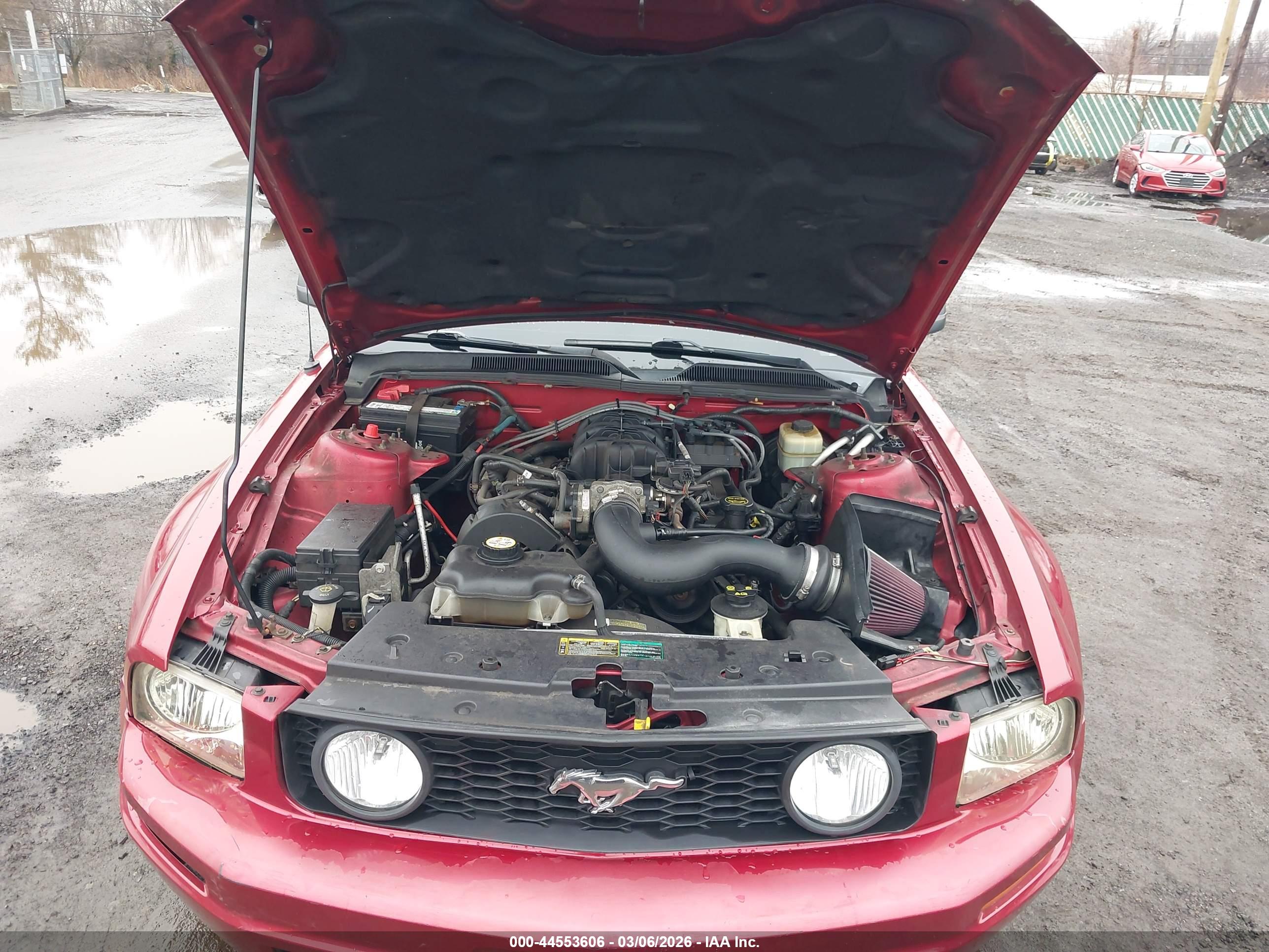 FORD MUSTANG image 10