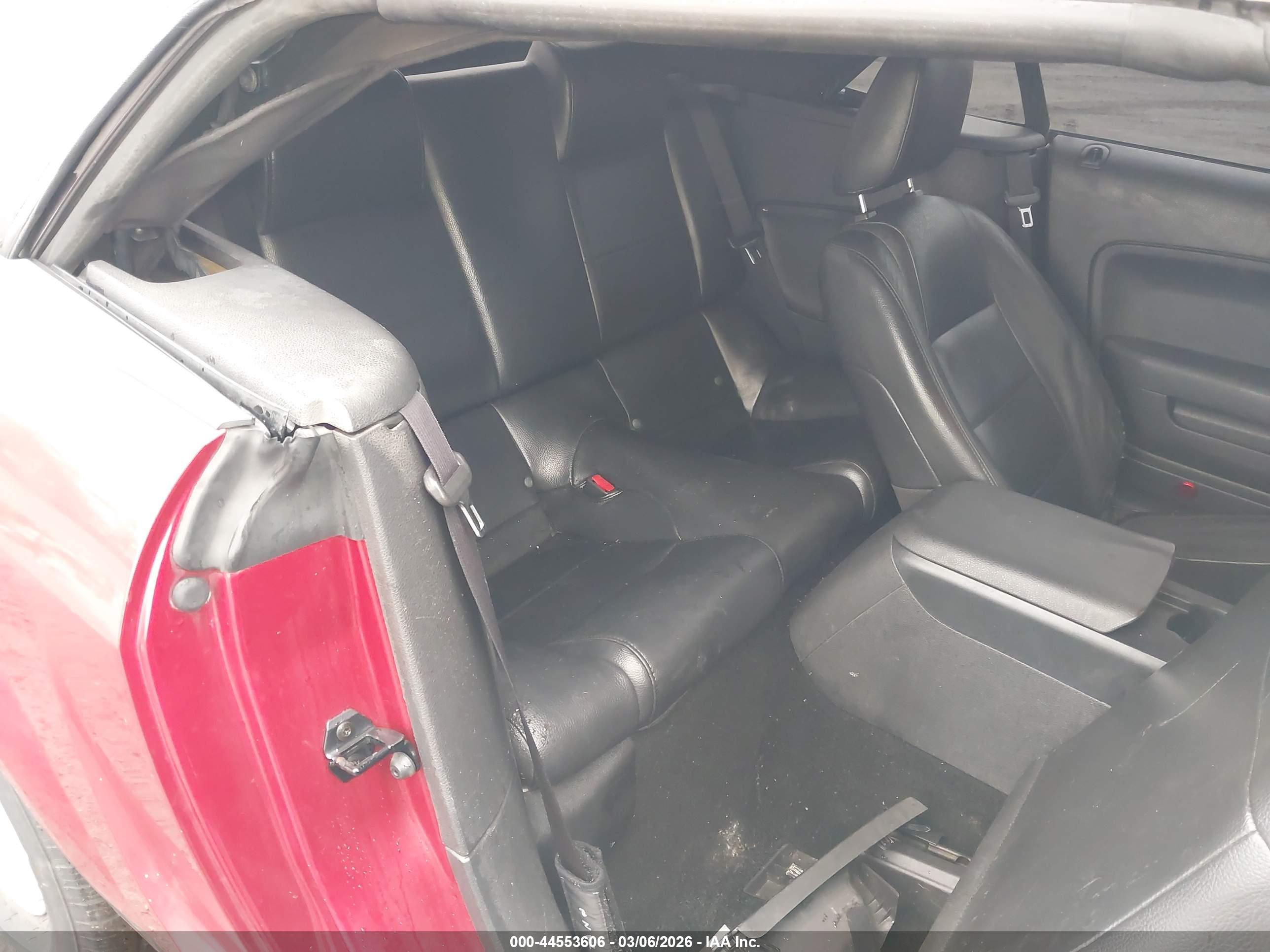 FORD MUSTANG image 8