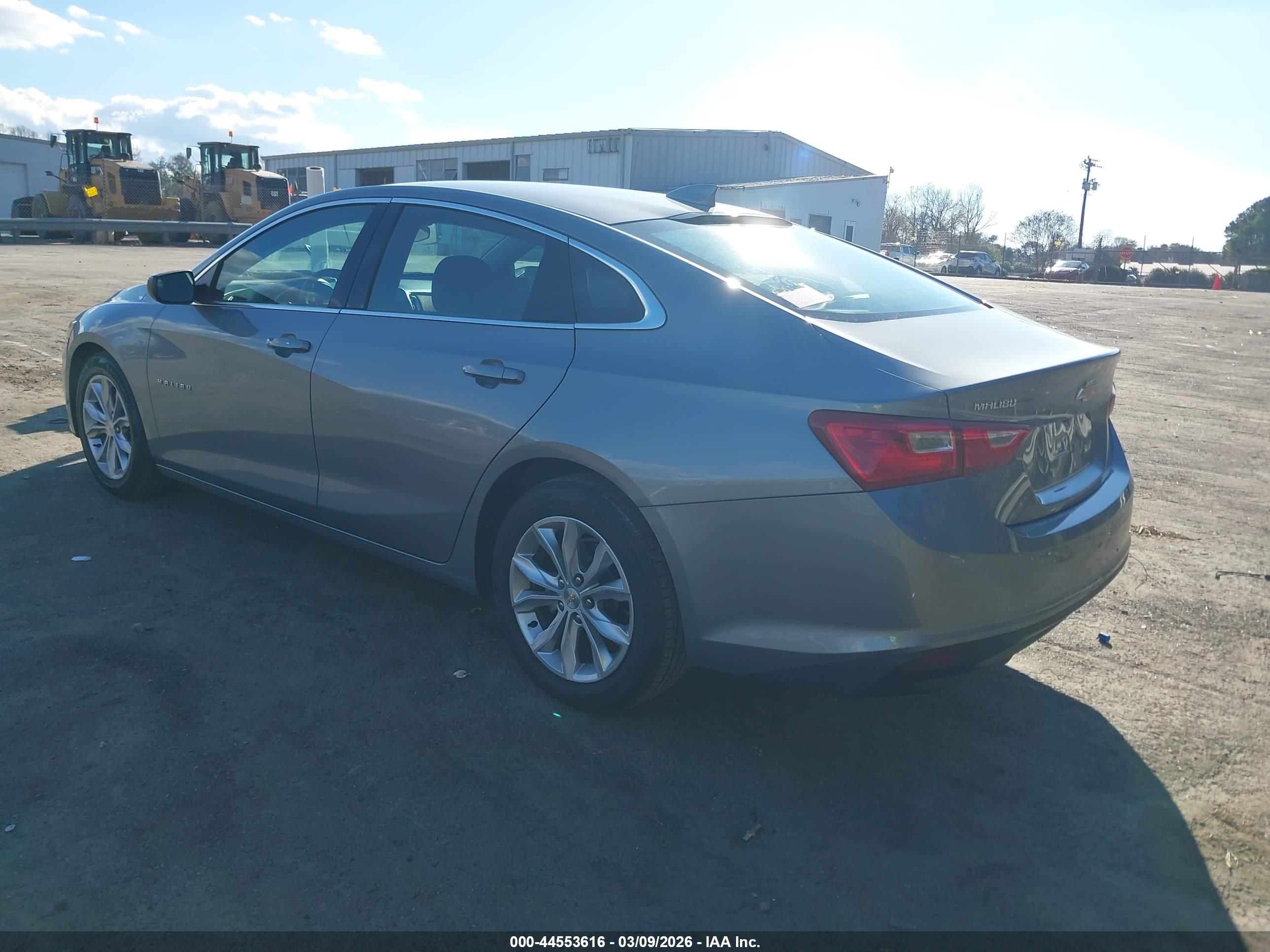 CHEVROLET MALIBU image 3