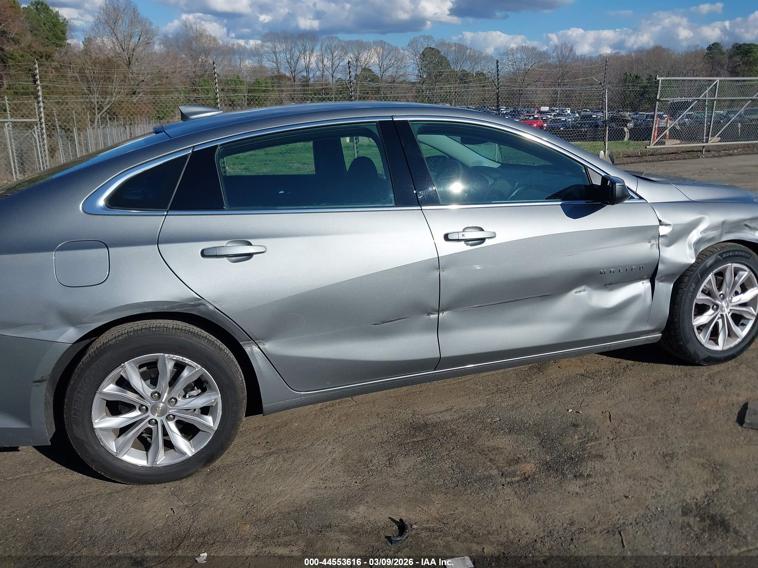 CHEVROLET MALIBU image 6
