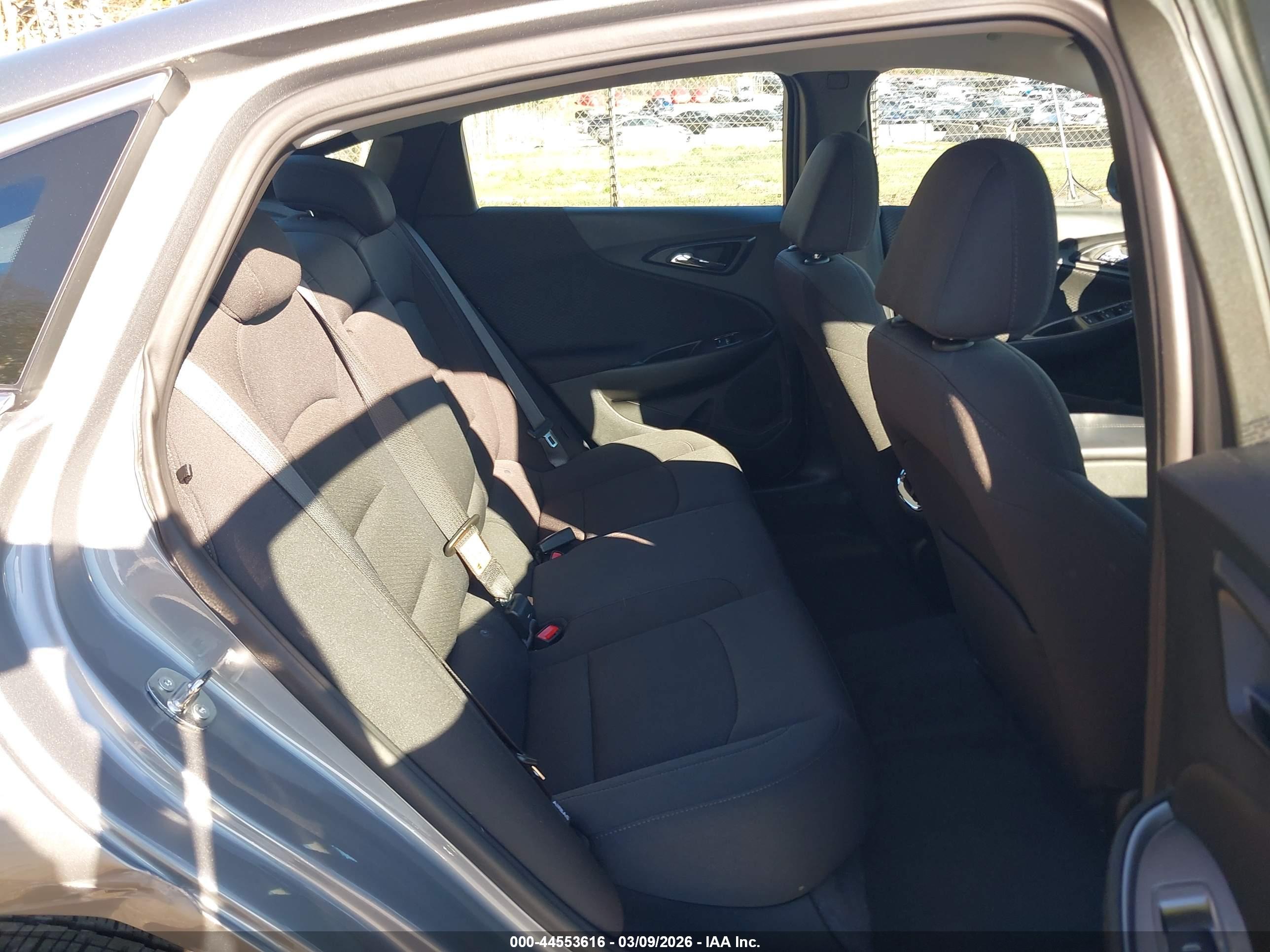CHEVROLET MALIBU image 8