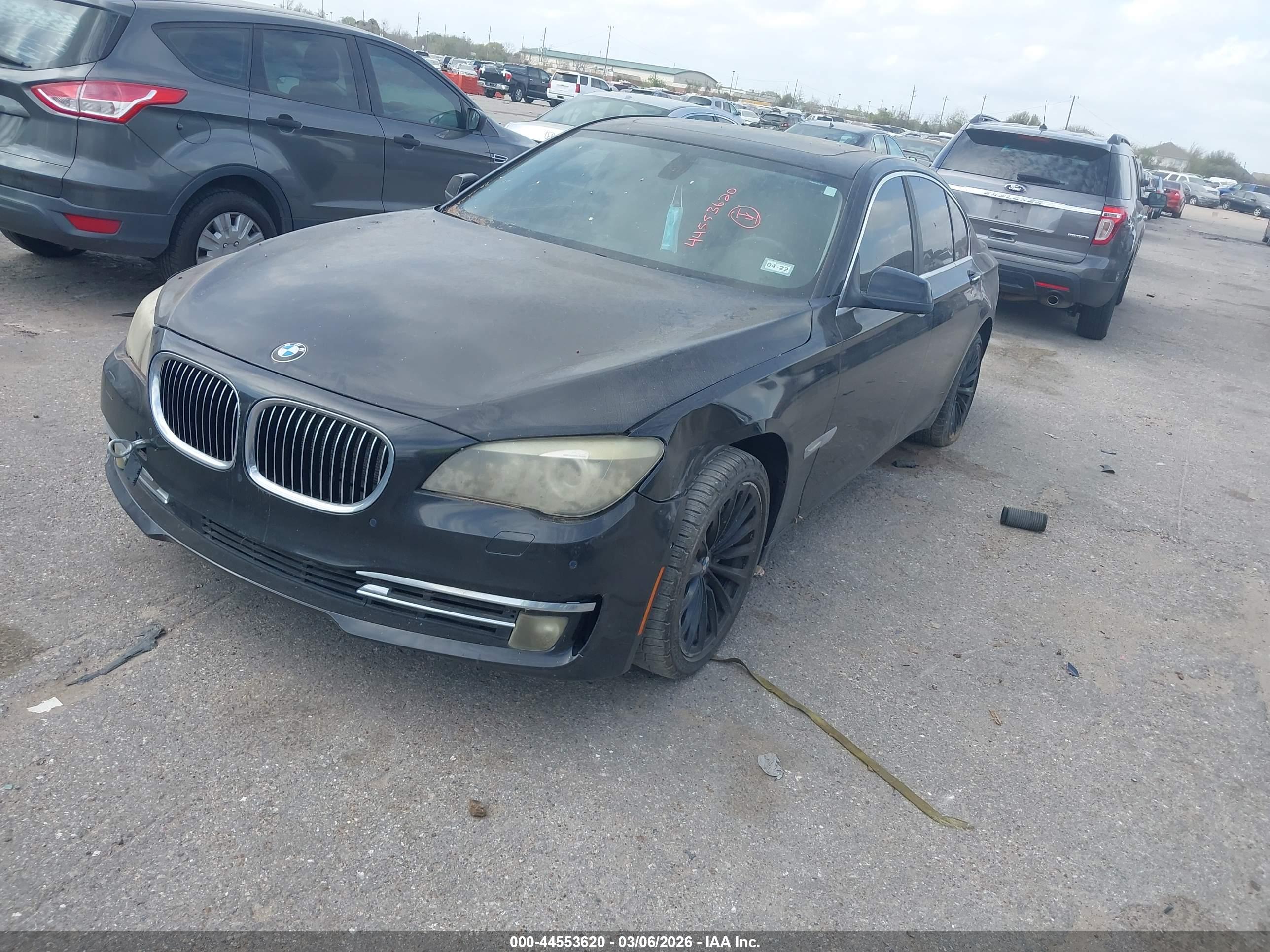 BMW 740I image 2