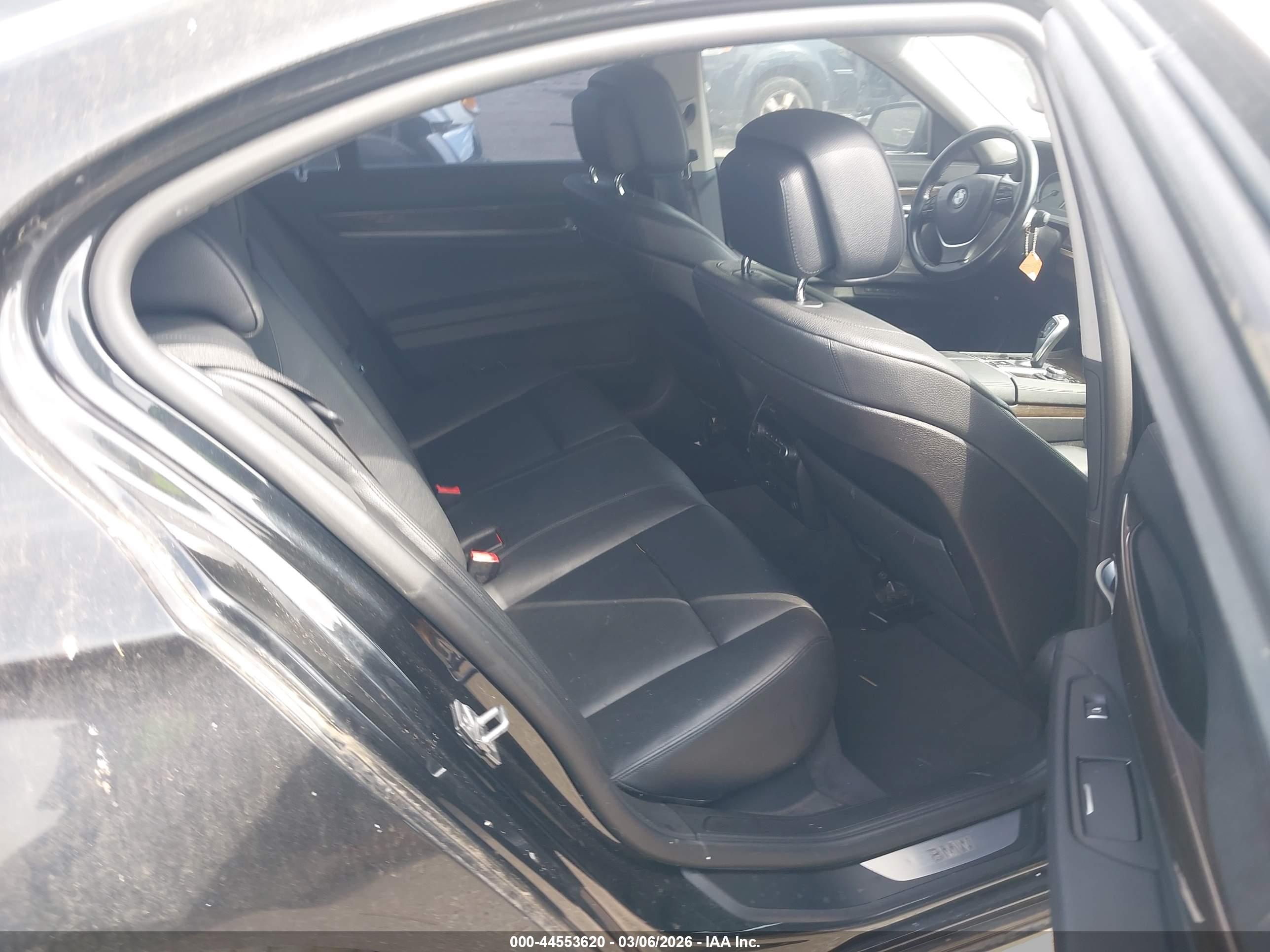 BMW 740I image 8