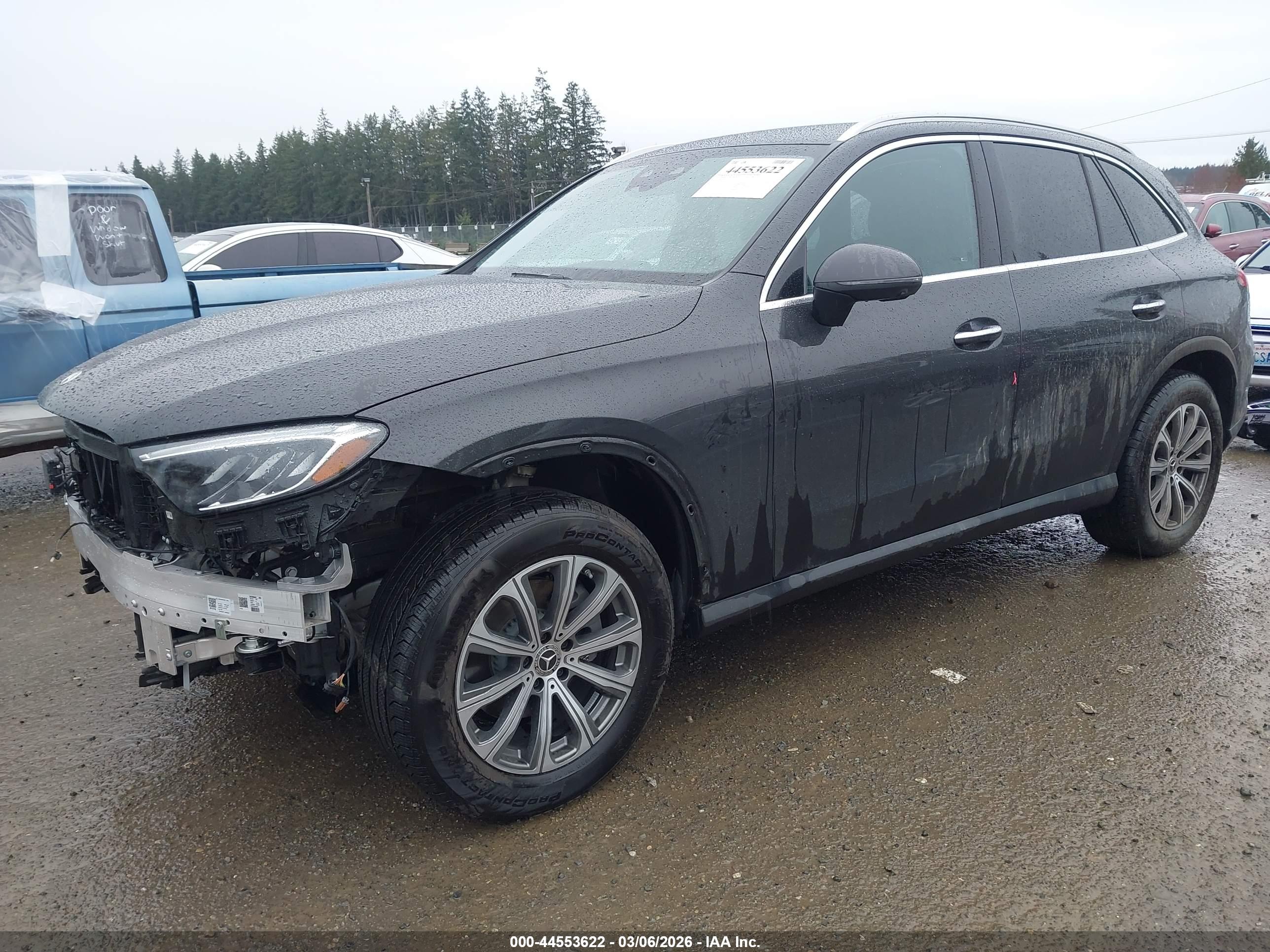 MERCEDES-BENZ GLC image 2