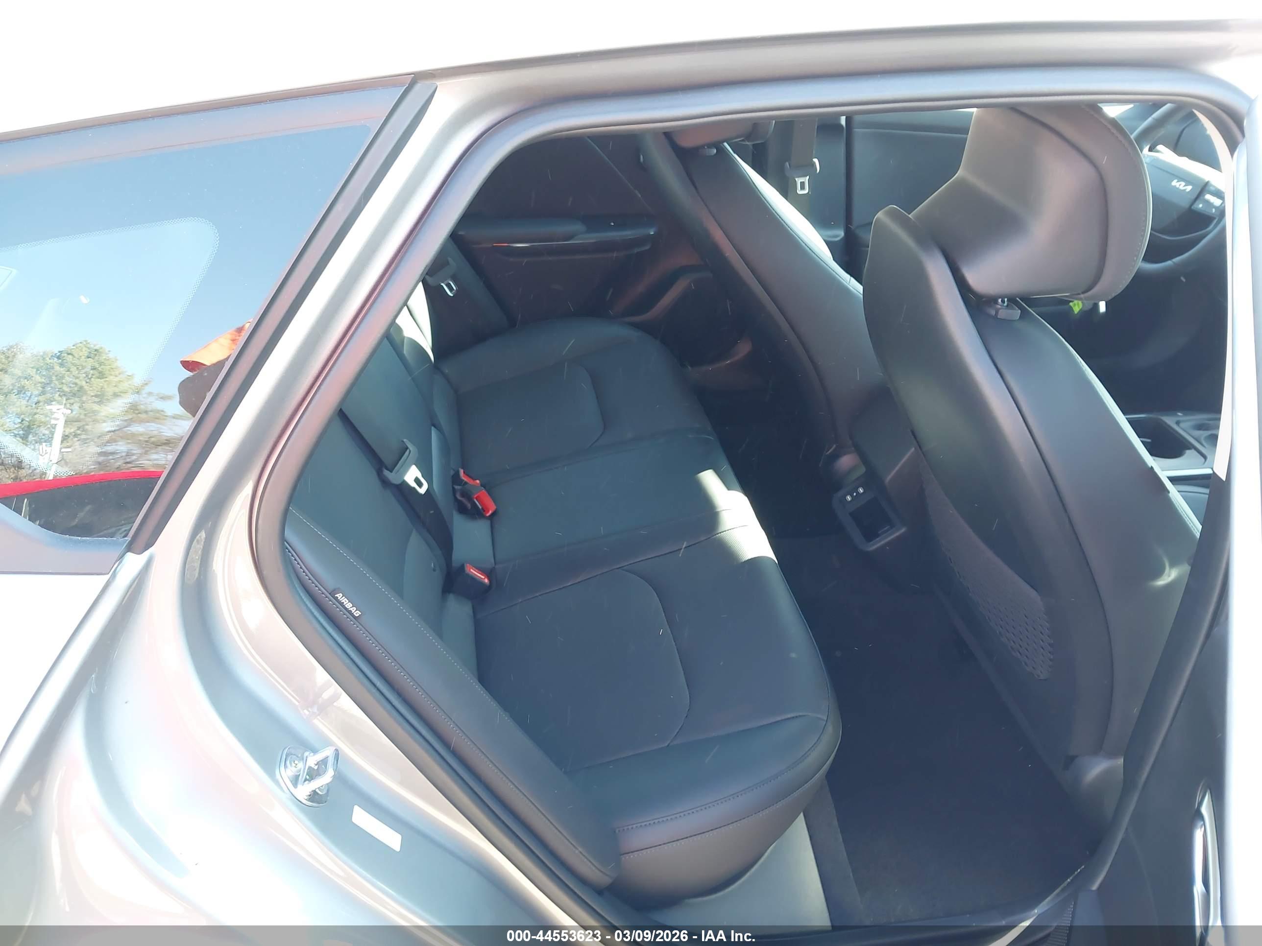KIA K4 image 8