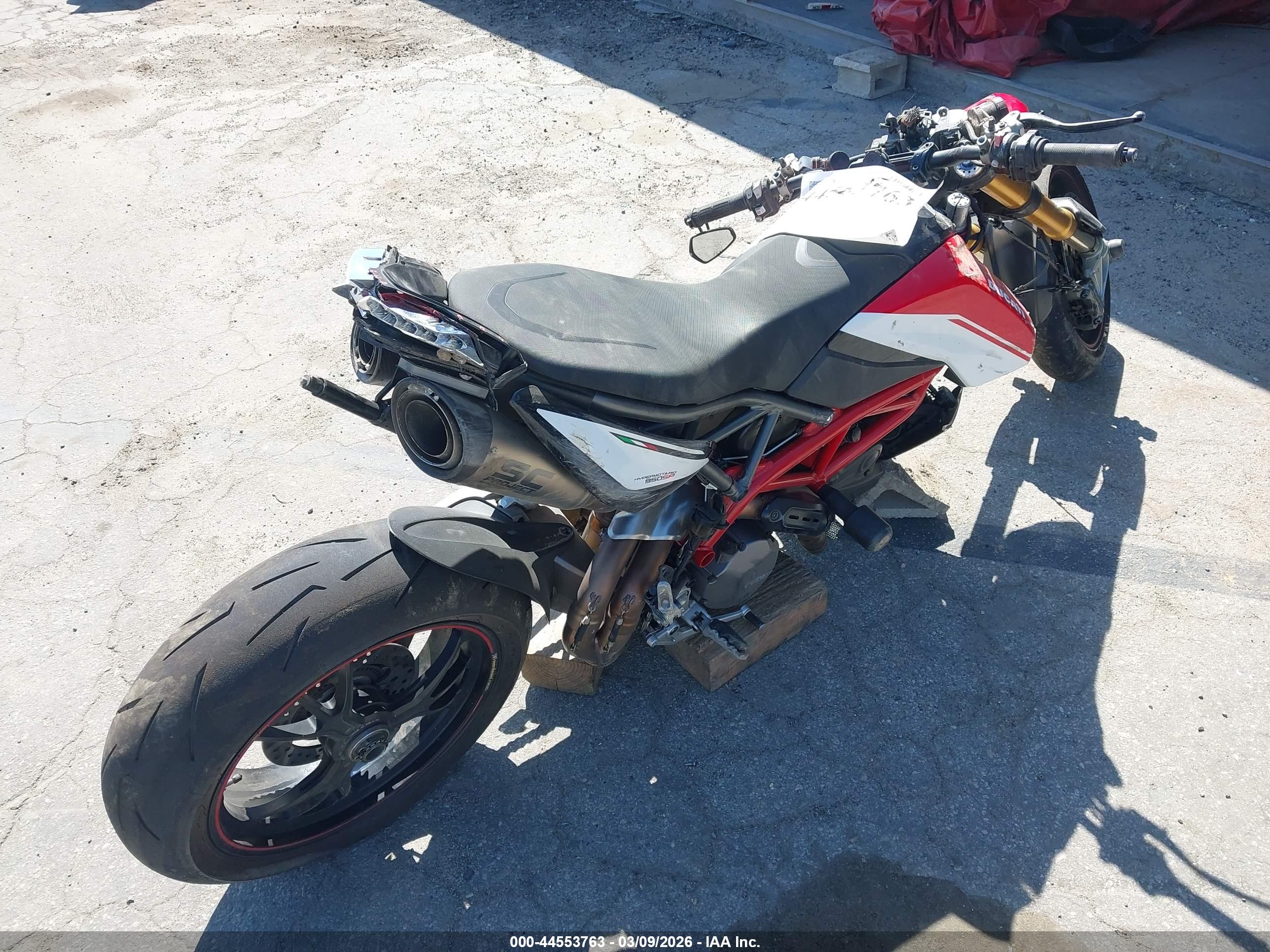 DUCATI HYPERMOTARD image 4