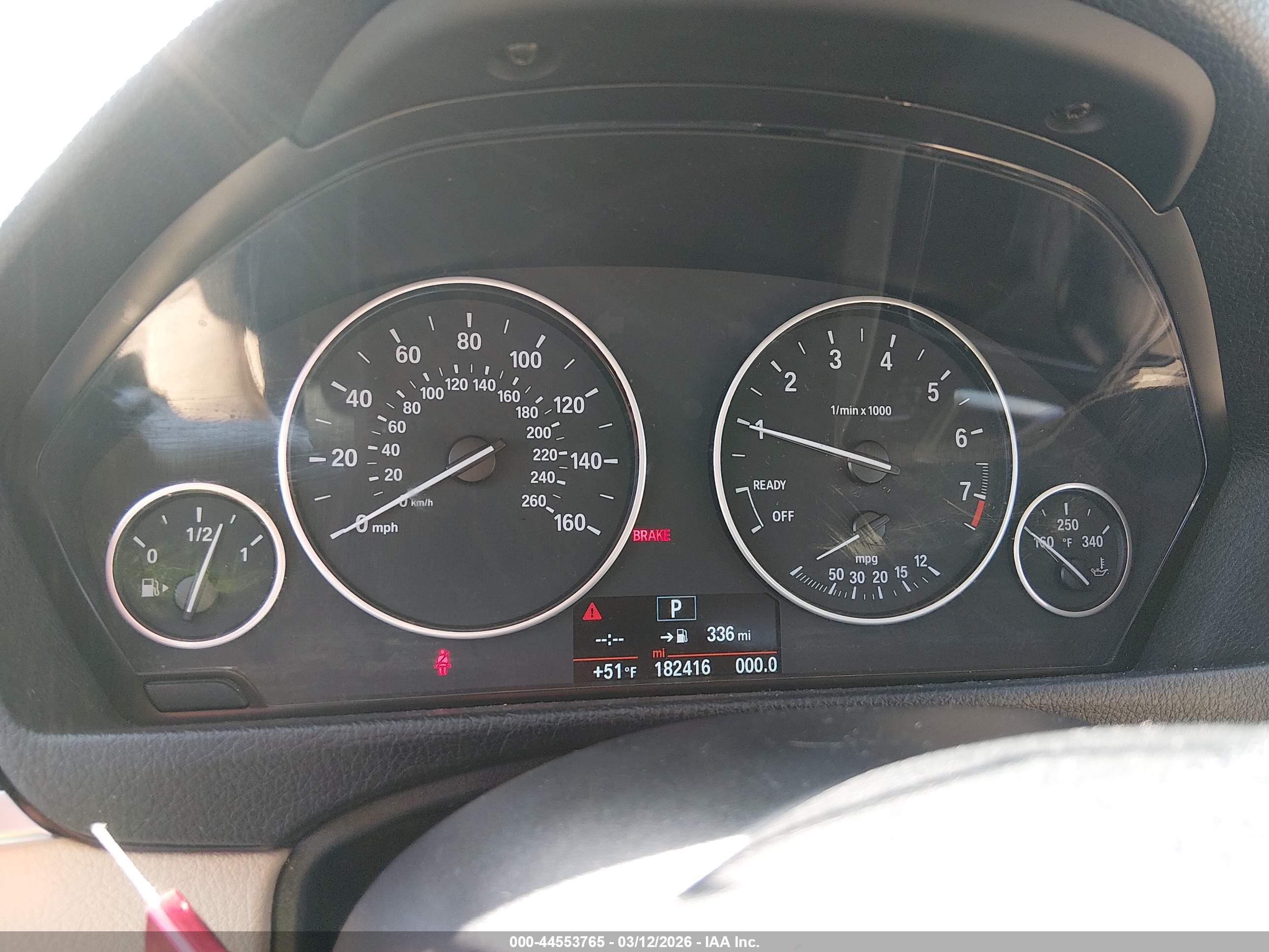 BMW 320I image 7