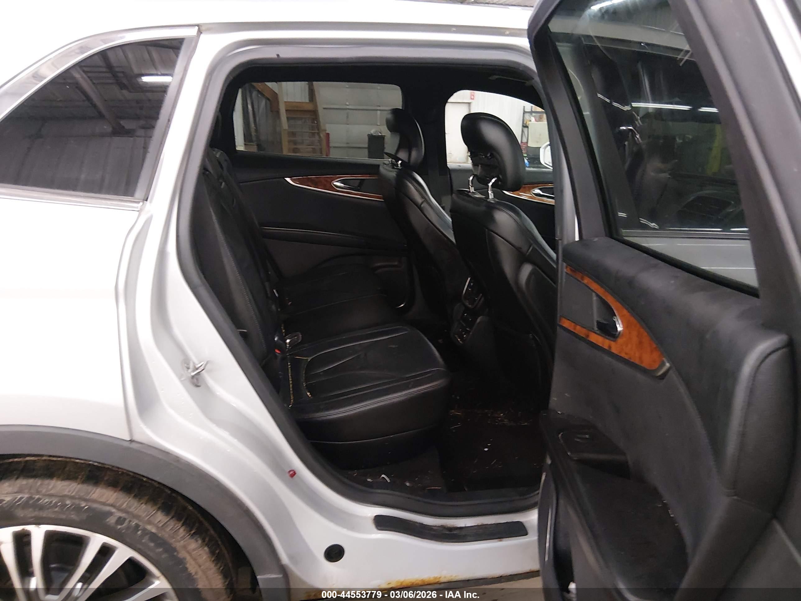 LINCOLN MKX image 8