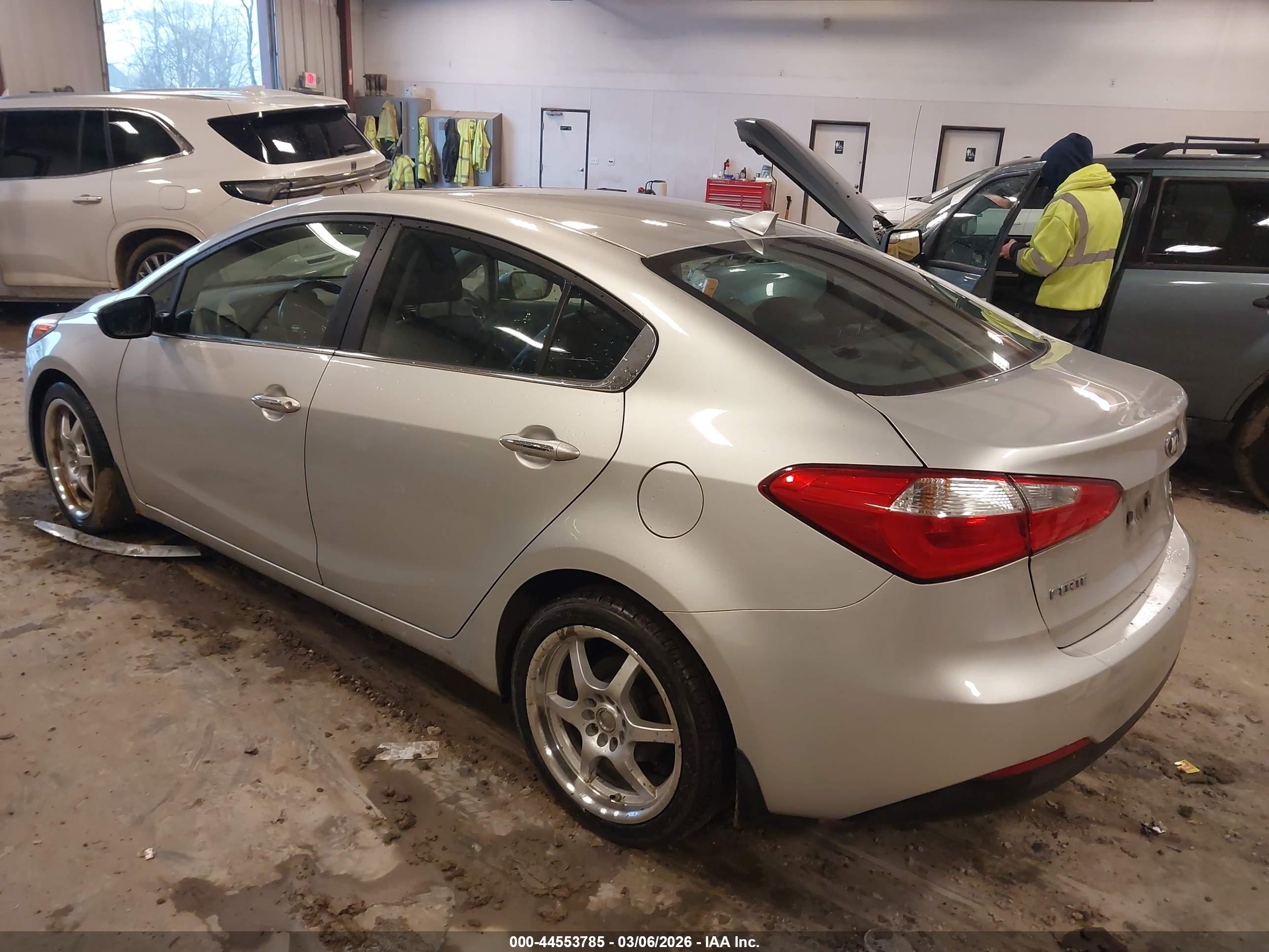 KIA FORTE image 3