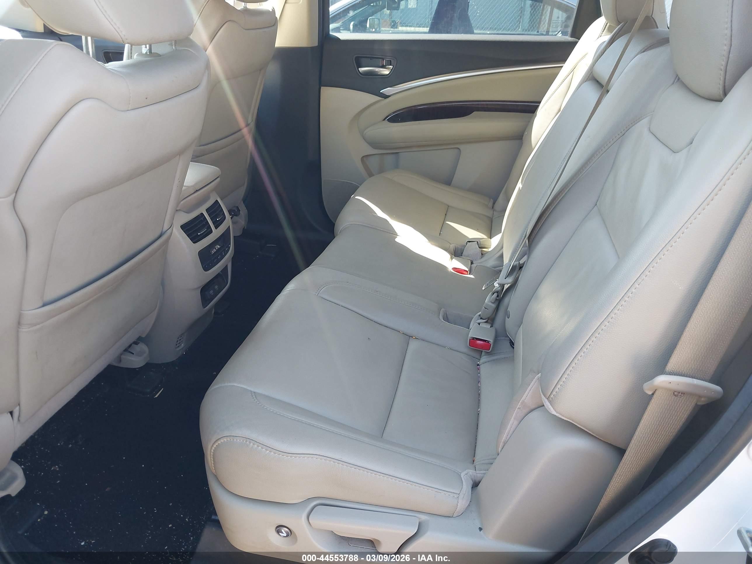 ACURA MDX image 8