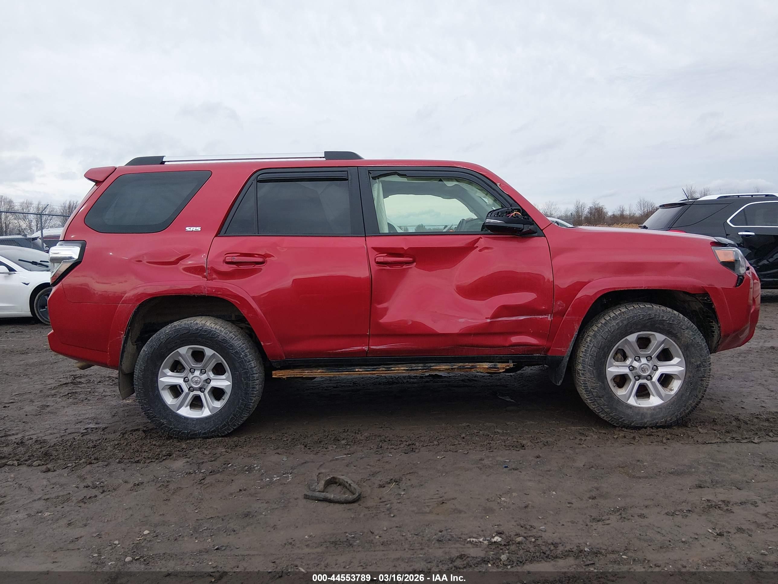 TOYOTA 4RUNNER image 6