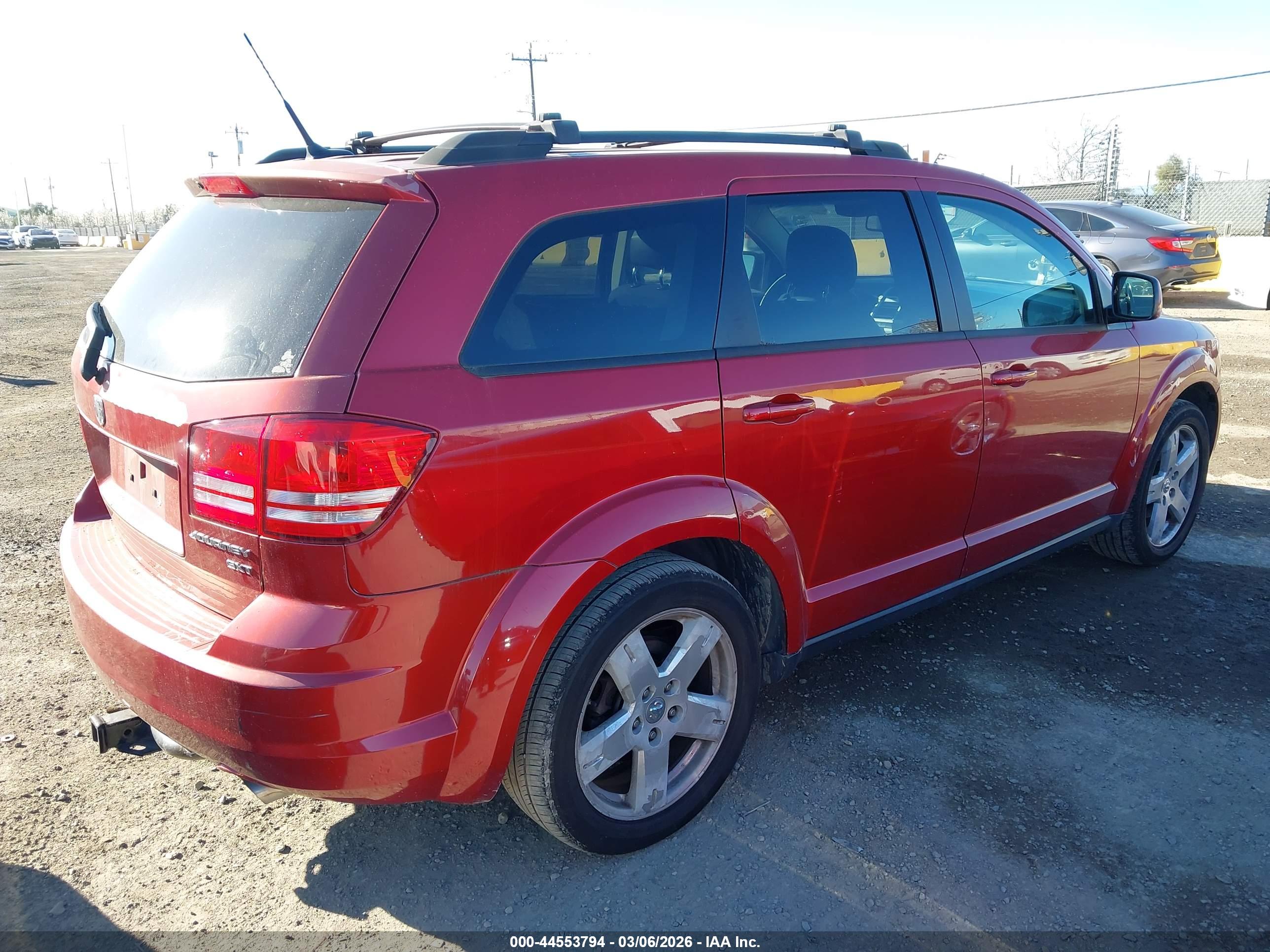 DODGE JOURNEY image 4
