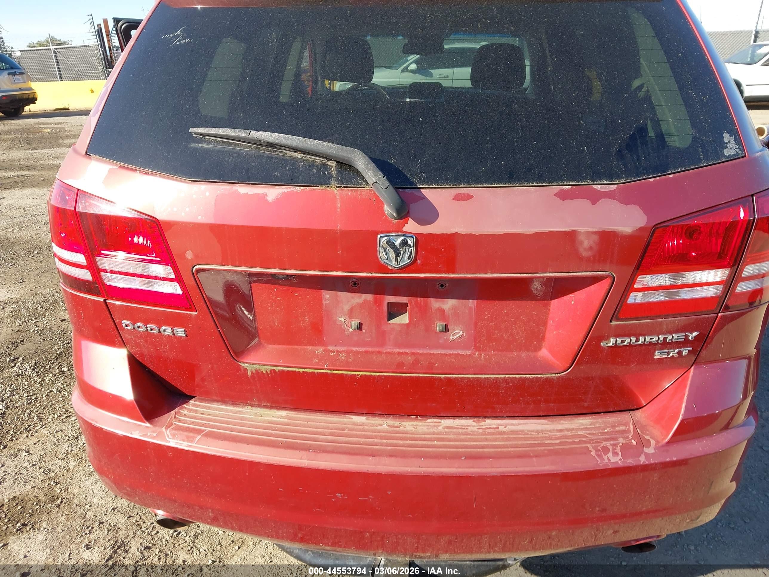 DODGE JOURNEY image 6