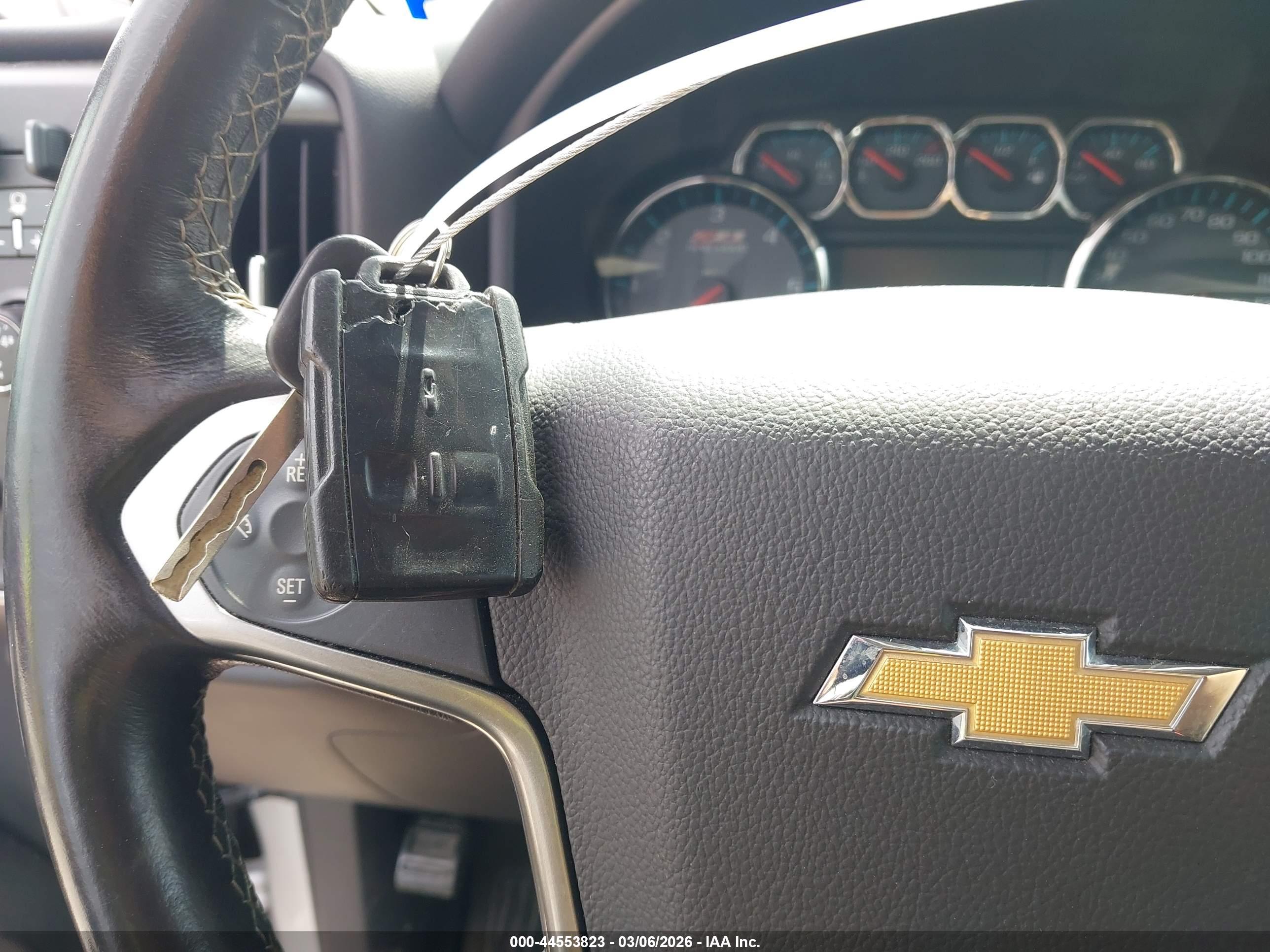 CHEVROLET SILVERADO image 11