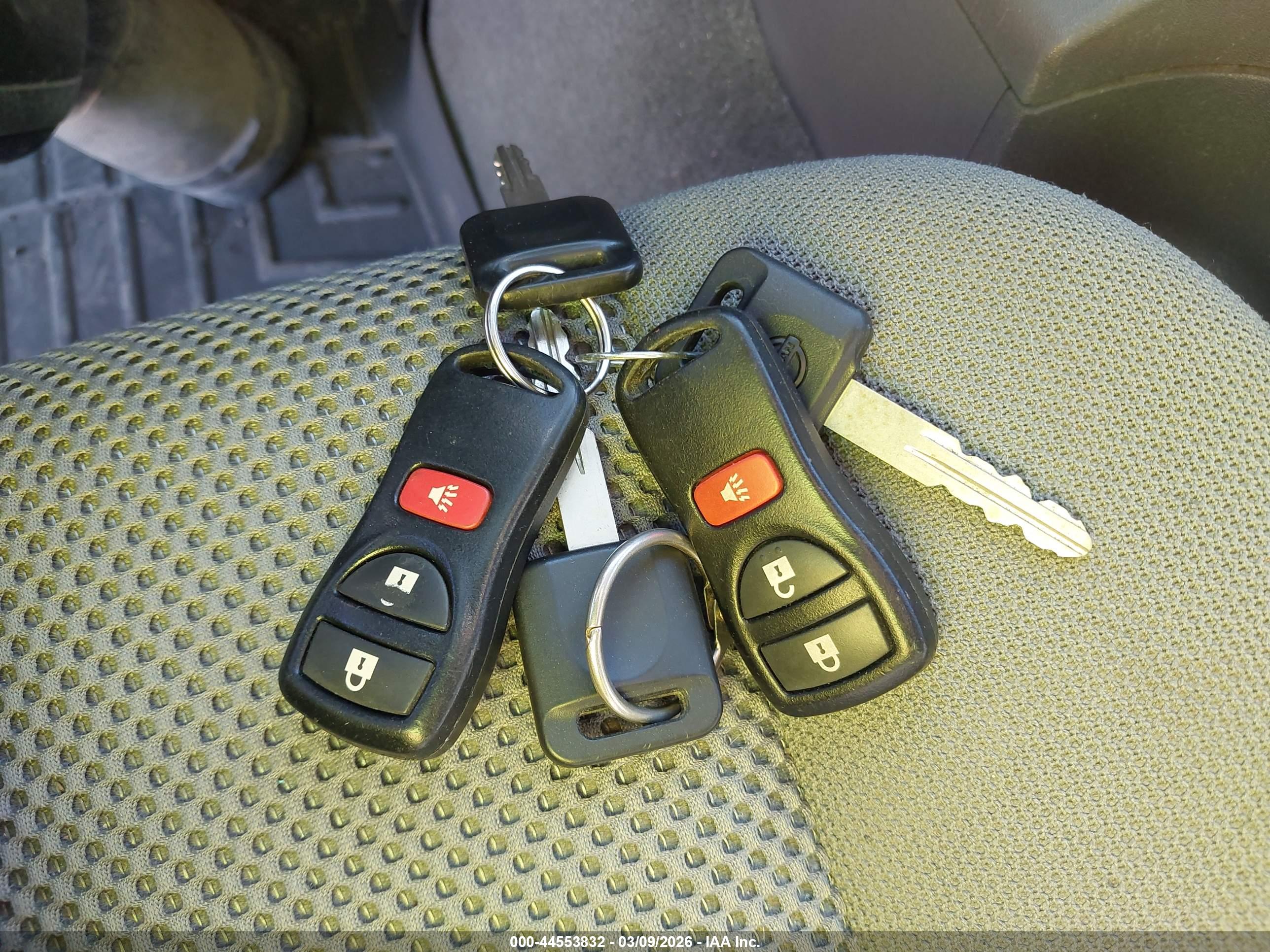 NISSAN FRONTIER image 11