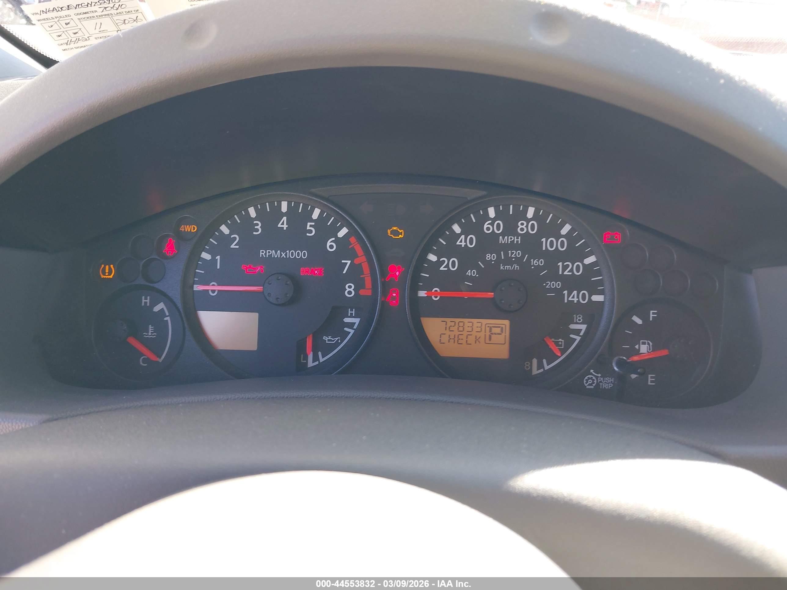 NISSAN FRONTIER image 7