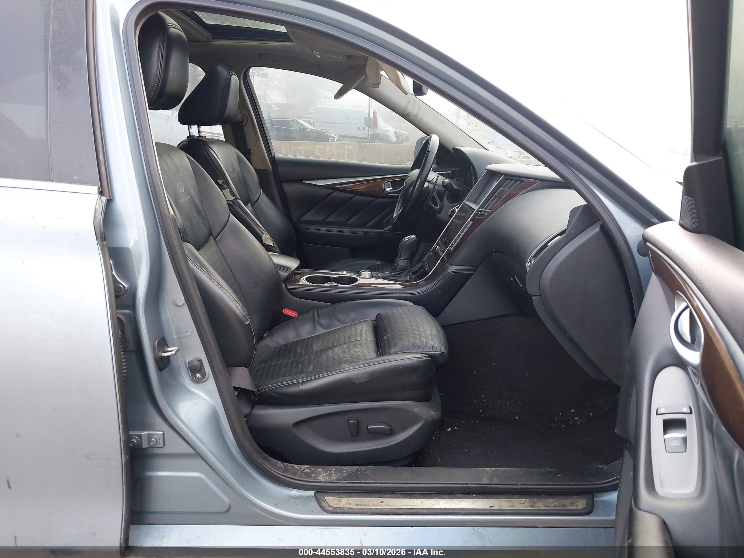 INFINITI Q50 image 5