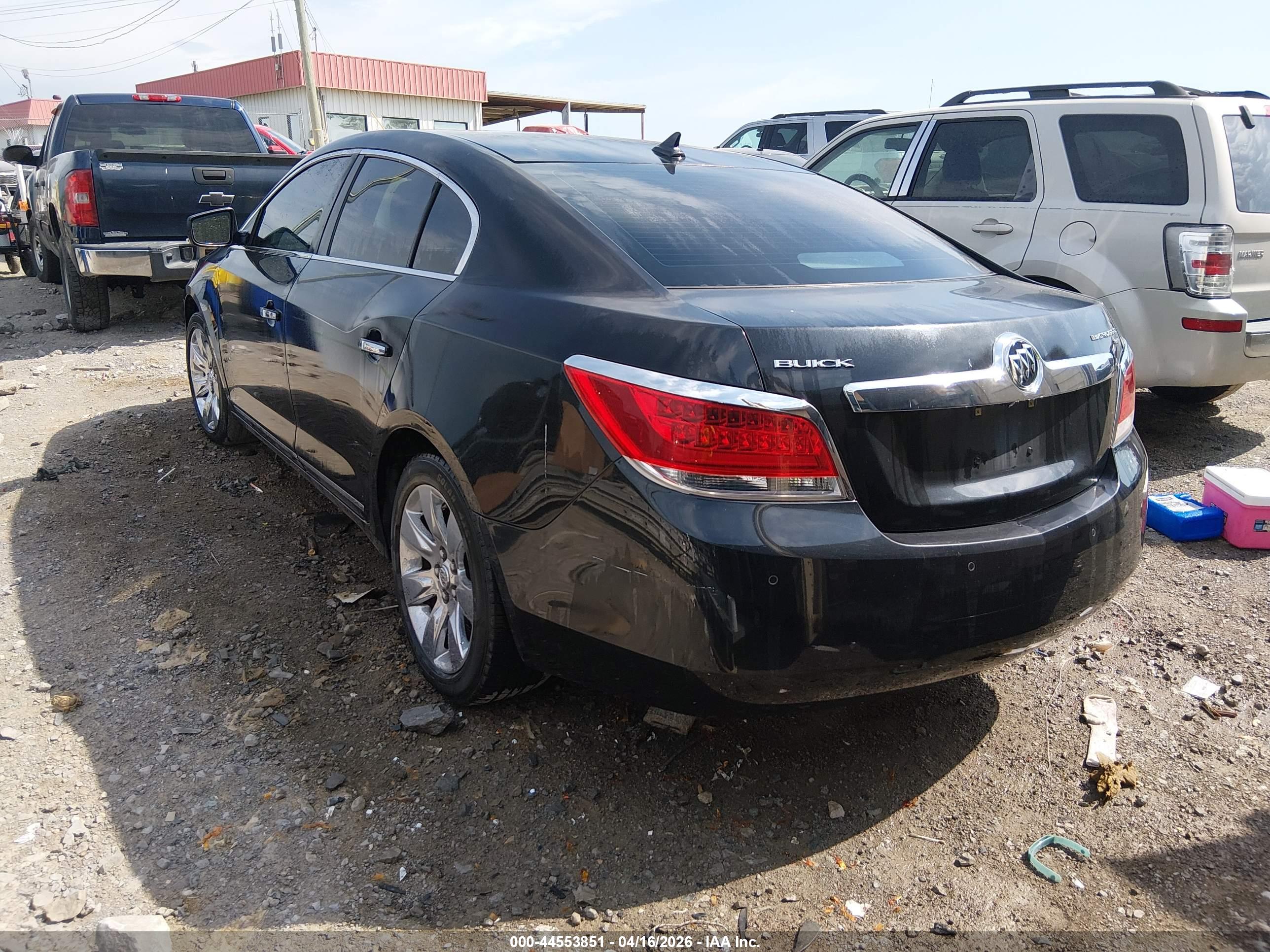 BUICK LACROSSE image 3