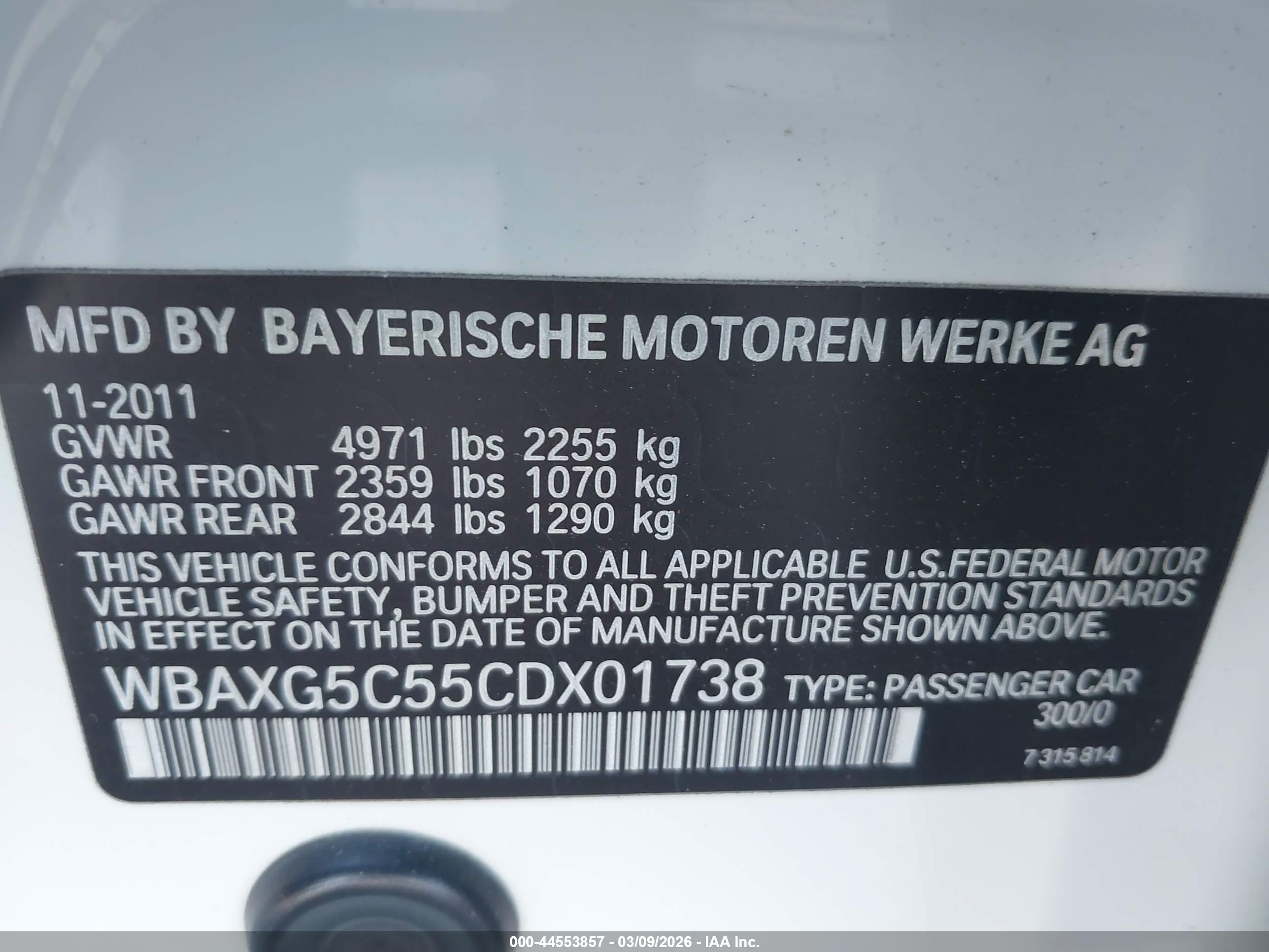 BMW 528I image 9