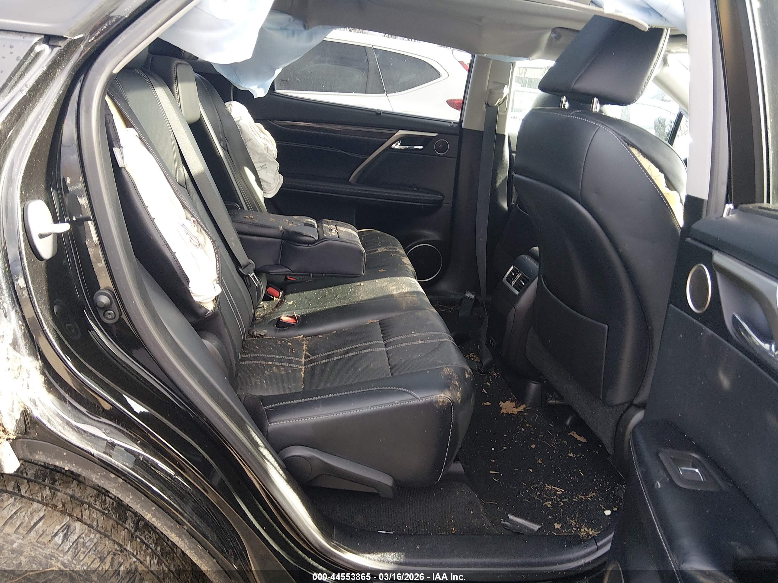 LEXUS RX image 8