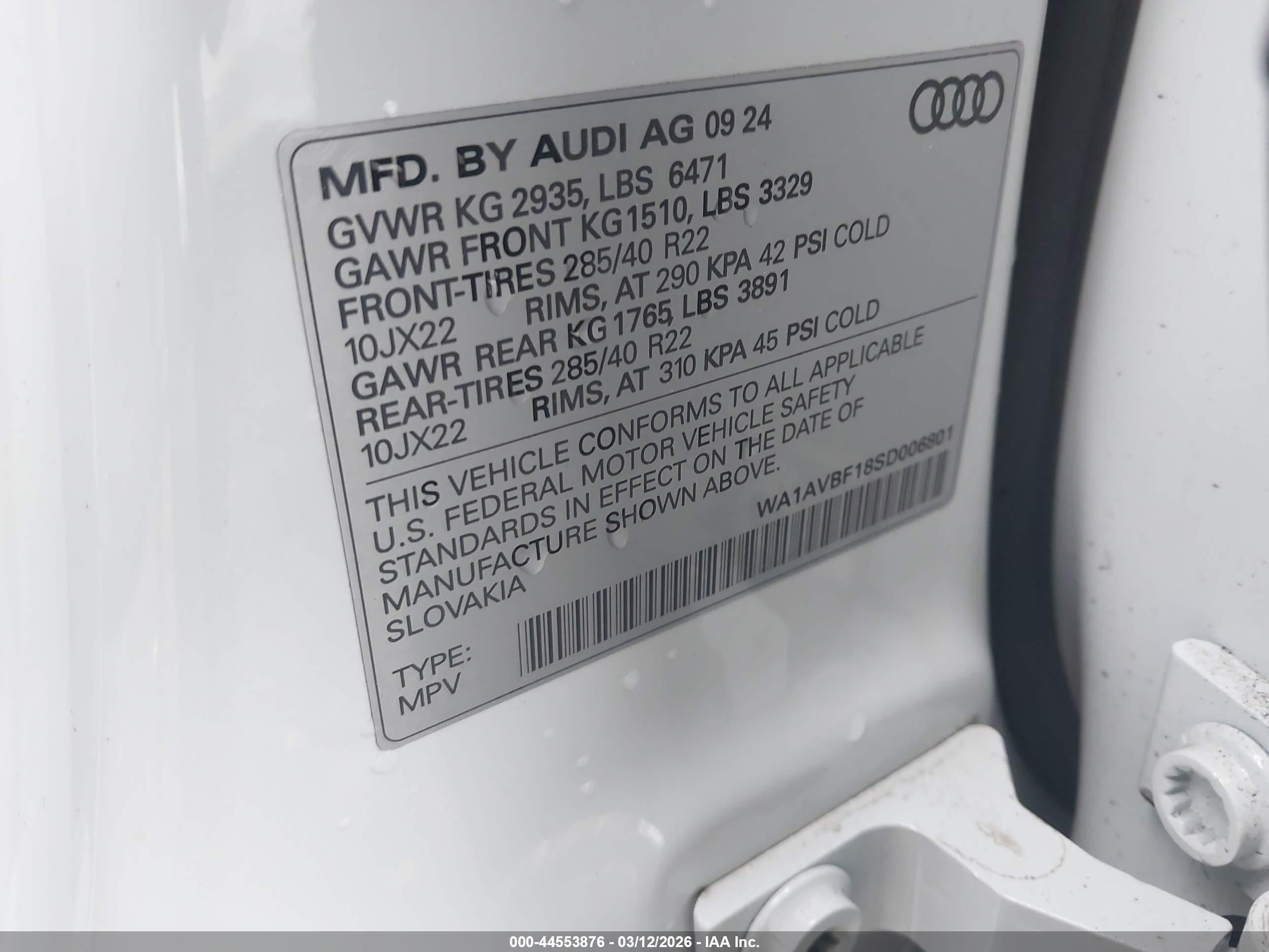 AUDI Q8 image 9