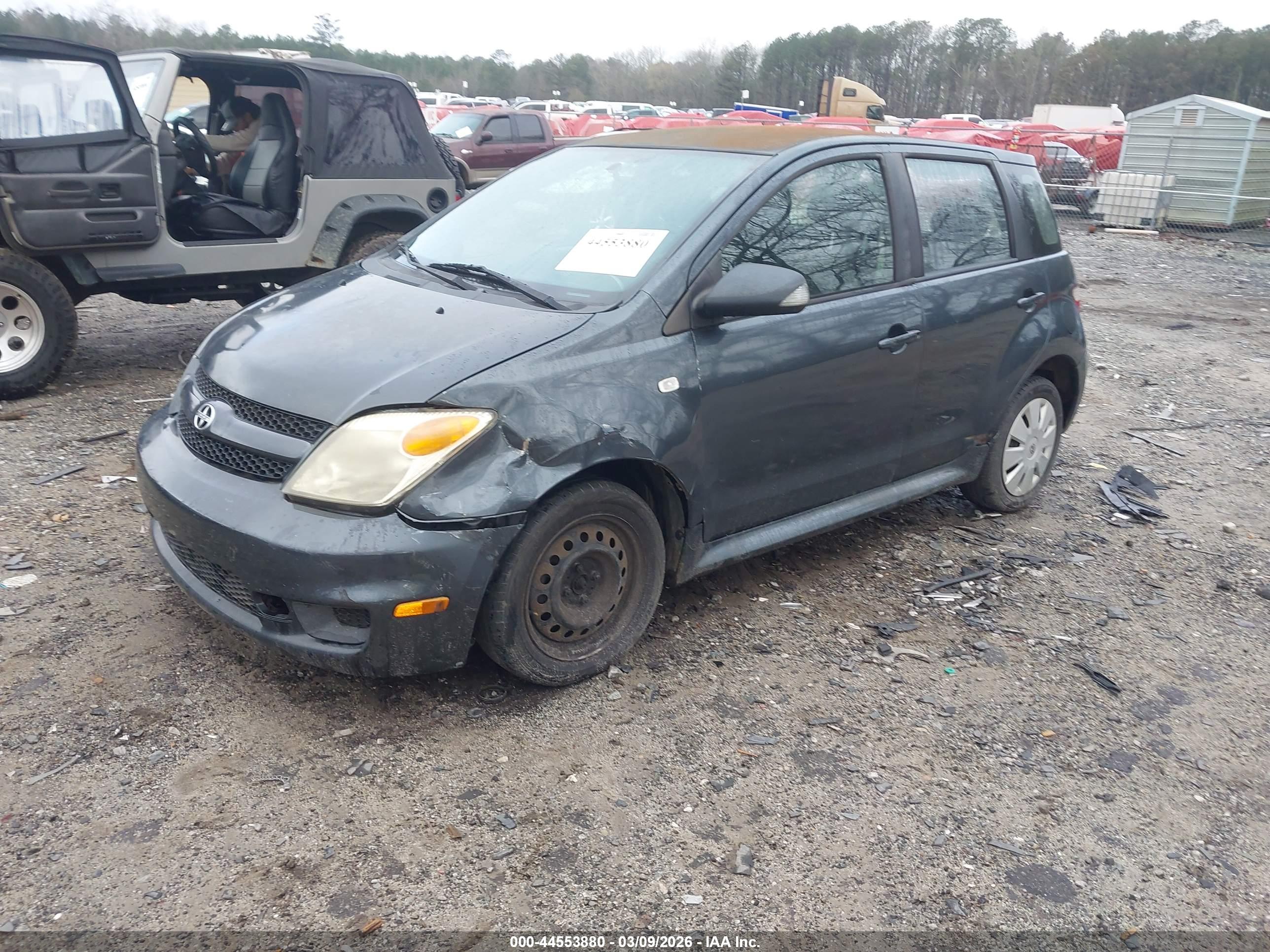 SCION XA image 2