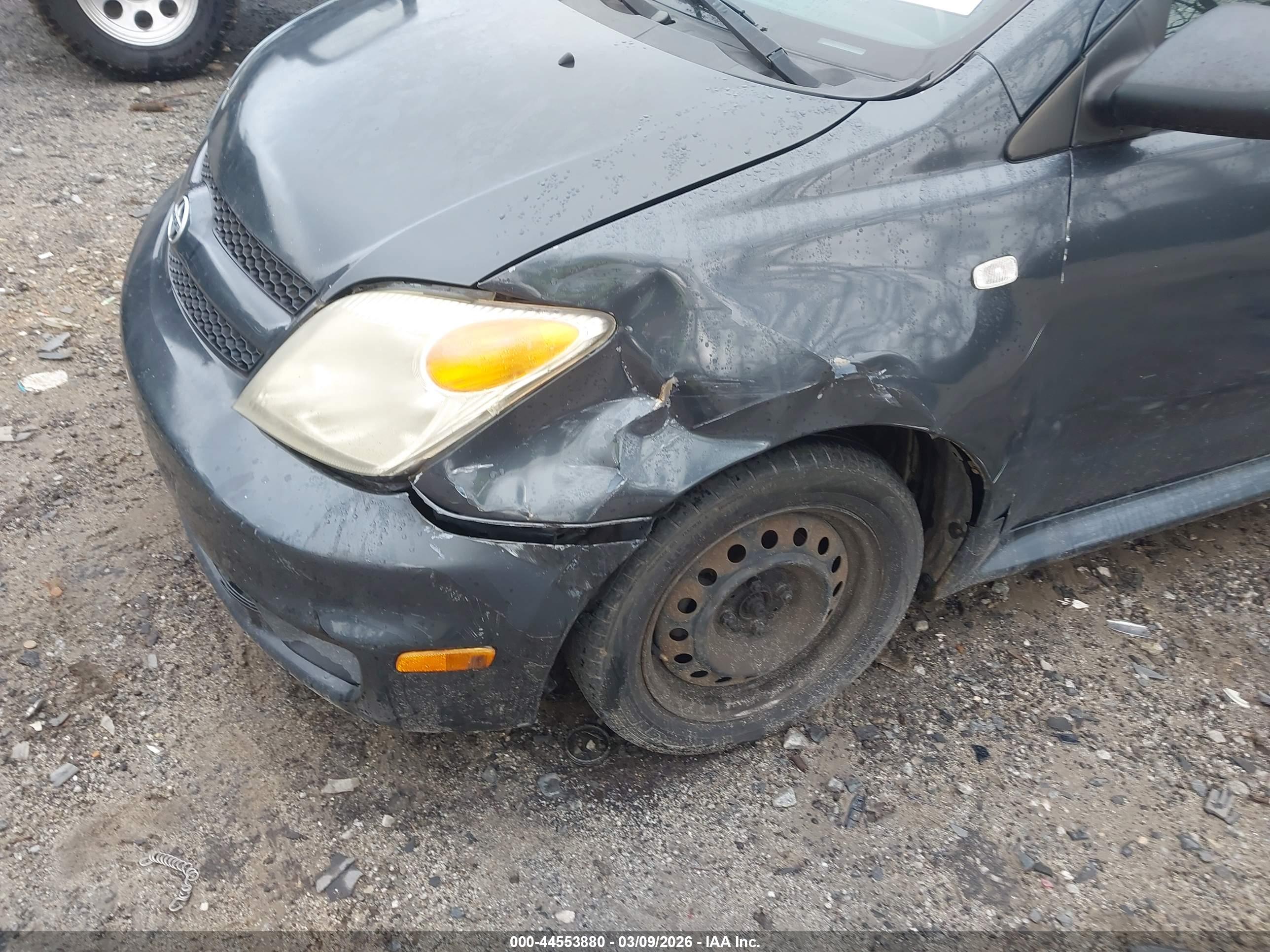 SCION XA image 6