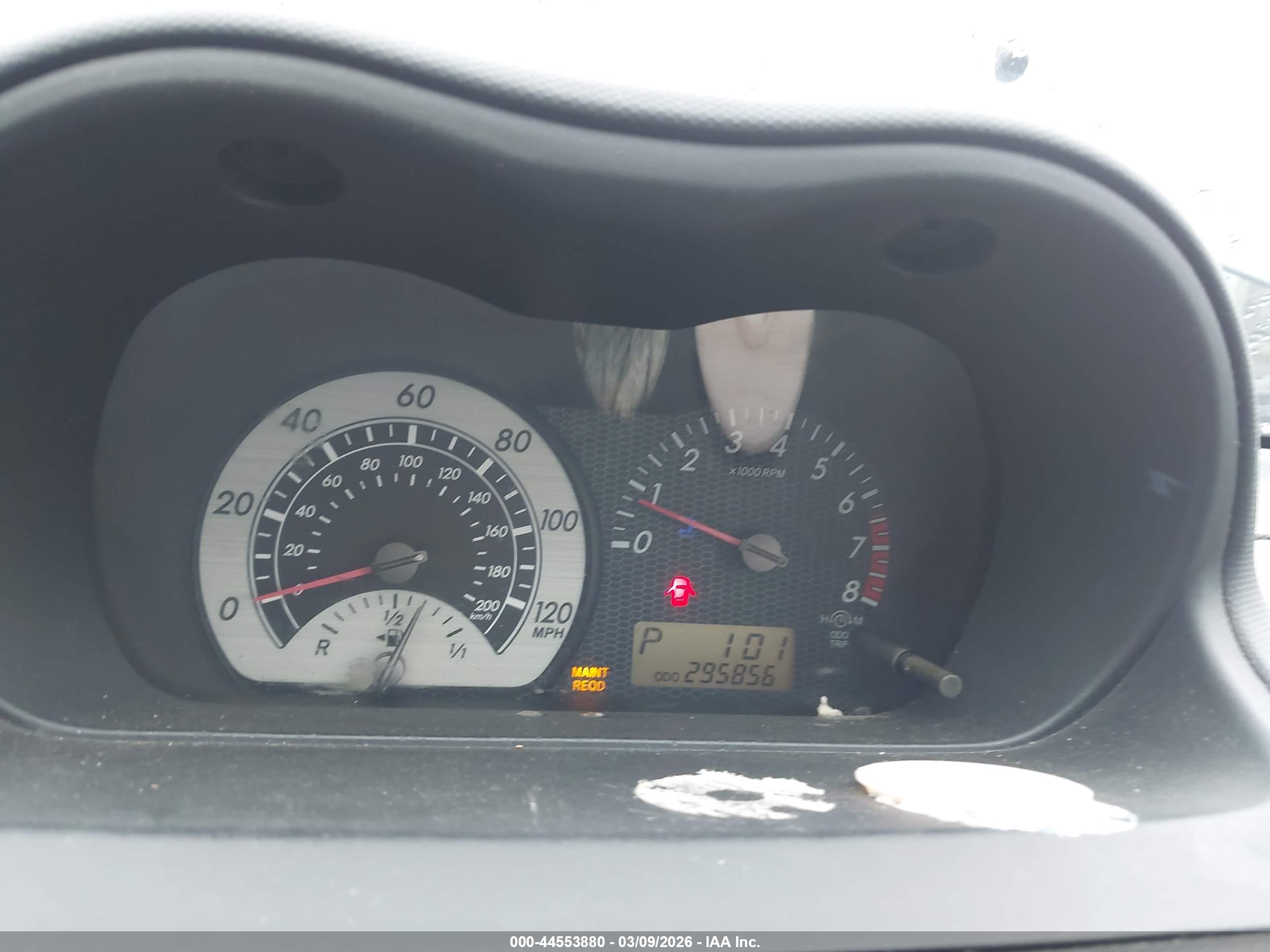 SCION XA image 7