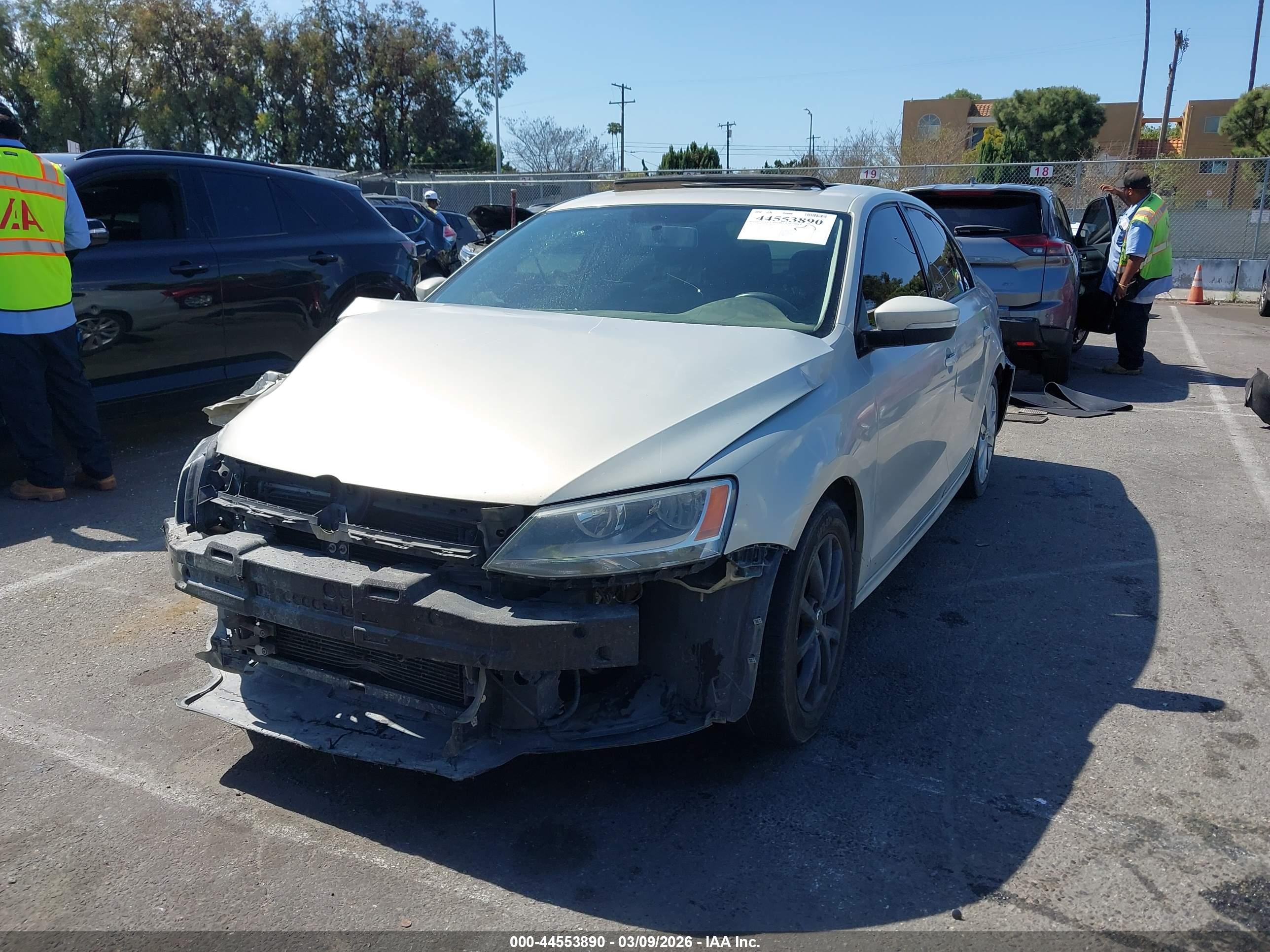 VOLKSWAGEN JETTA image 2