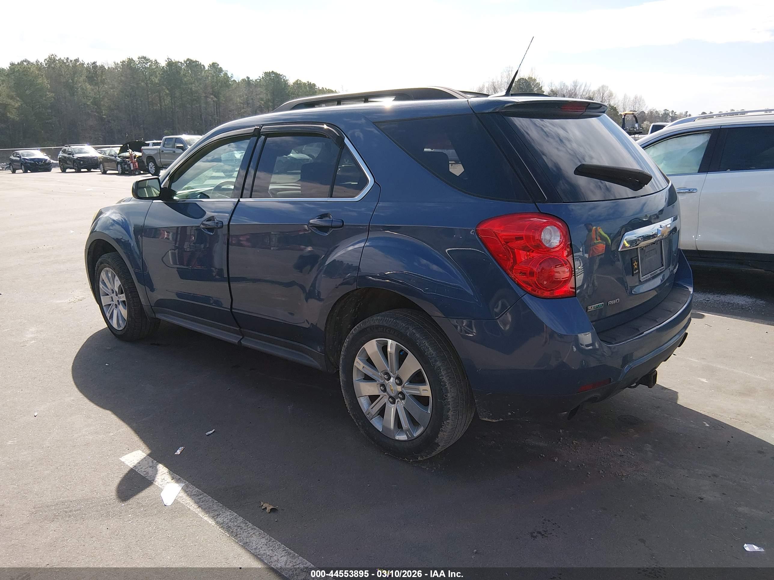 CHEVROLET EQUINOX image 3