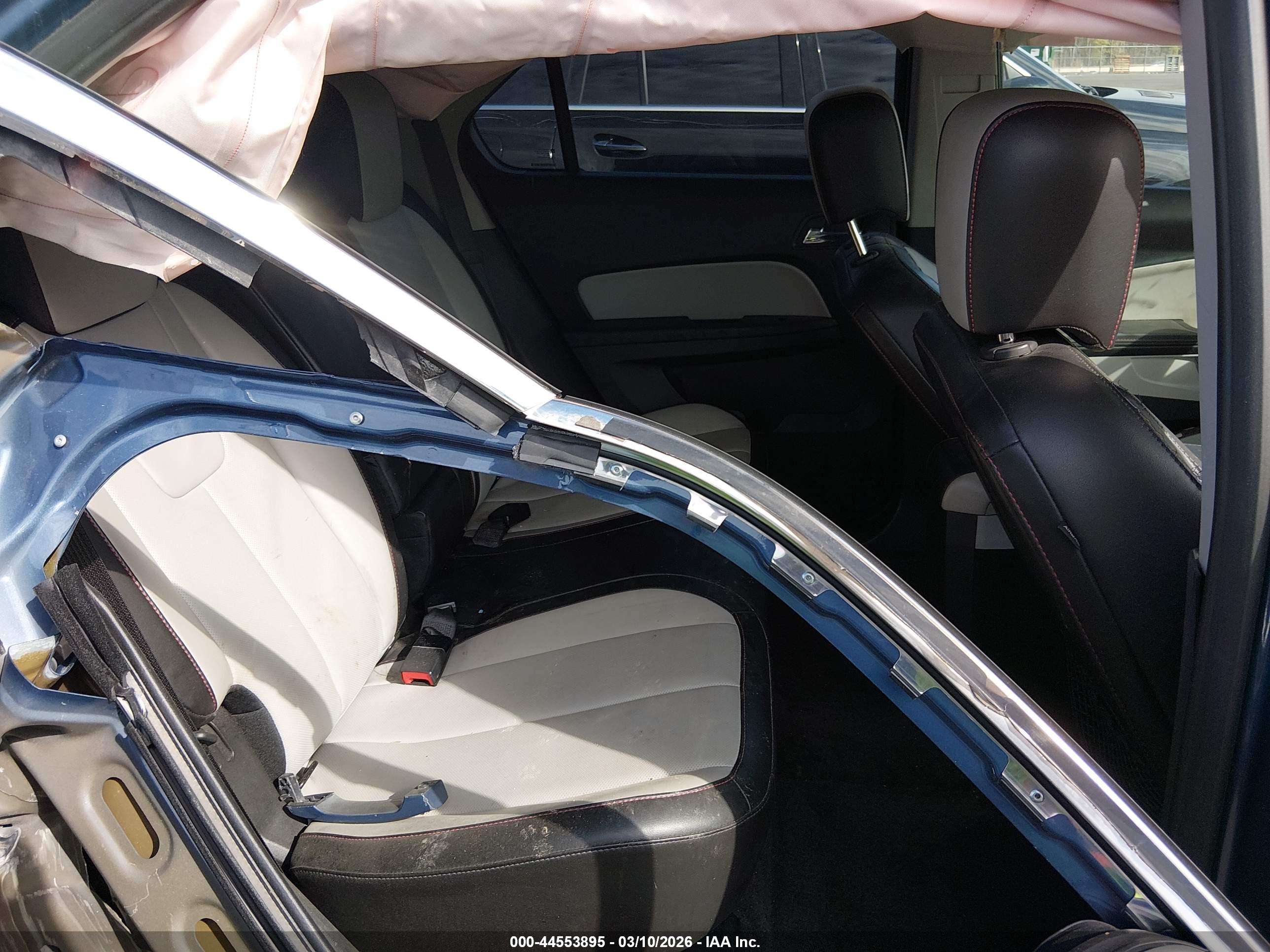 CHEVROLET EQUINOX image 8