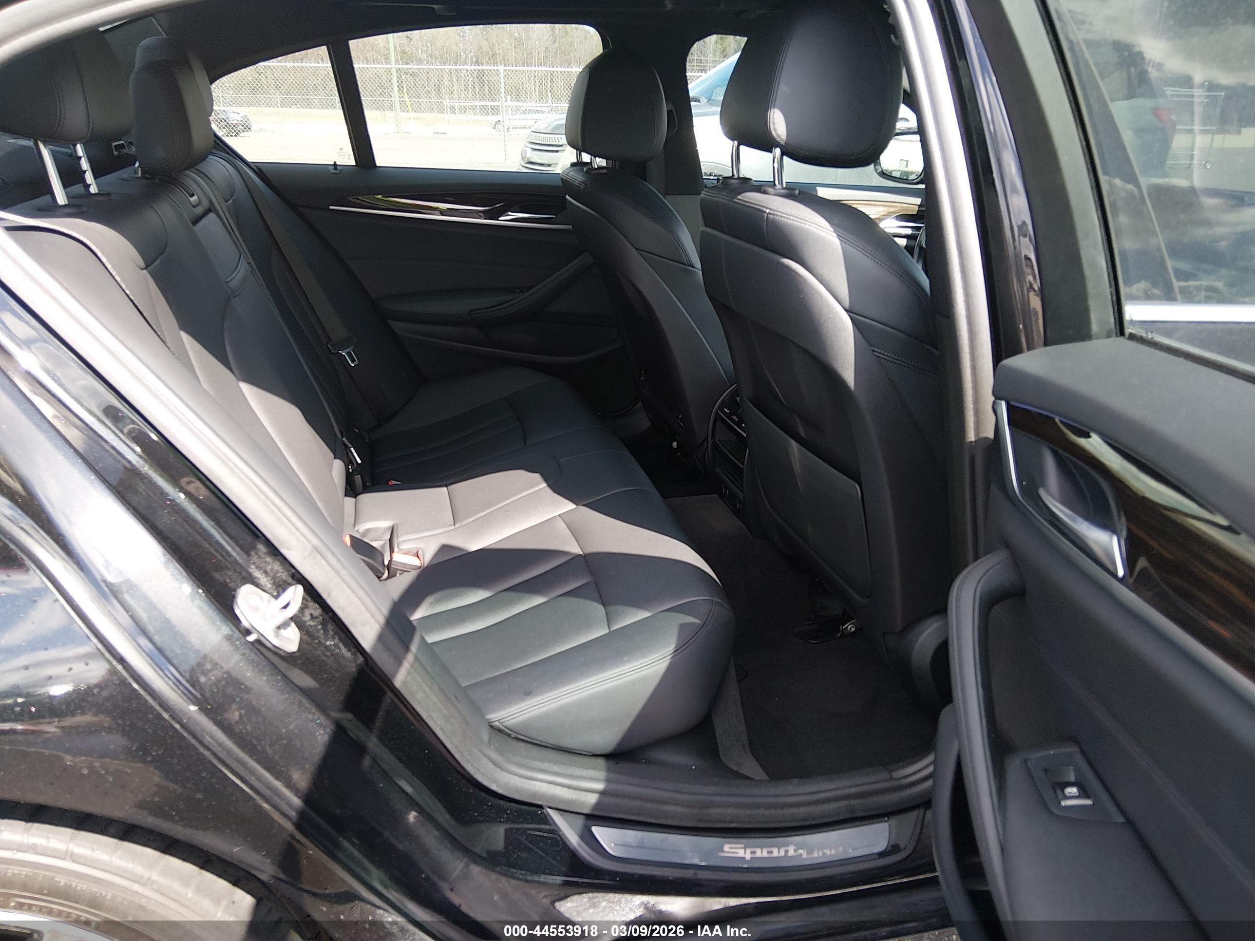 BMW 530I image 8