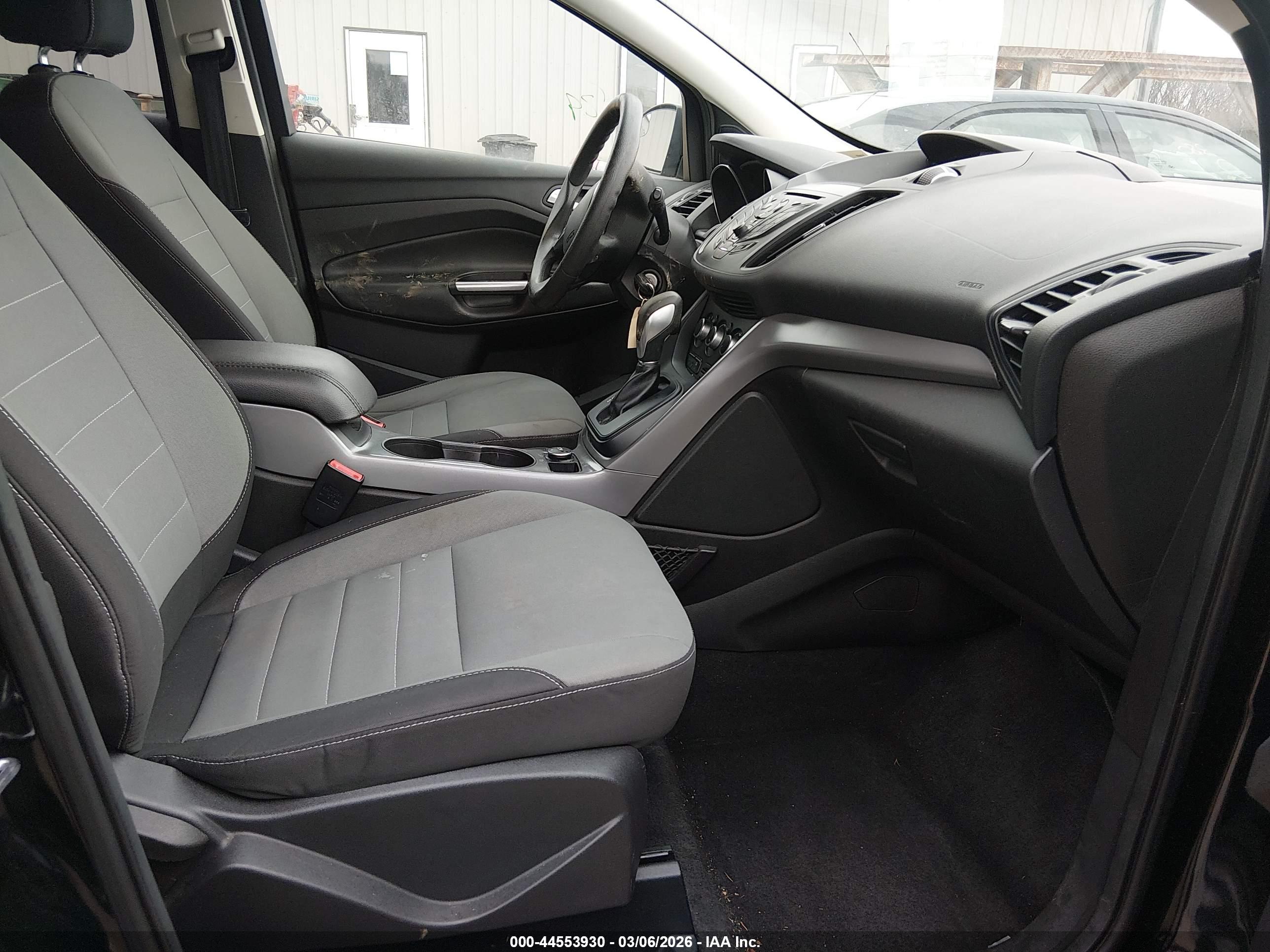 FORD ESCAPE image 5