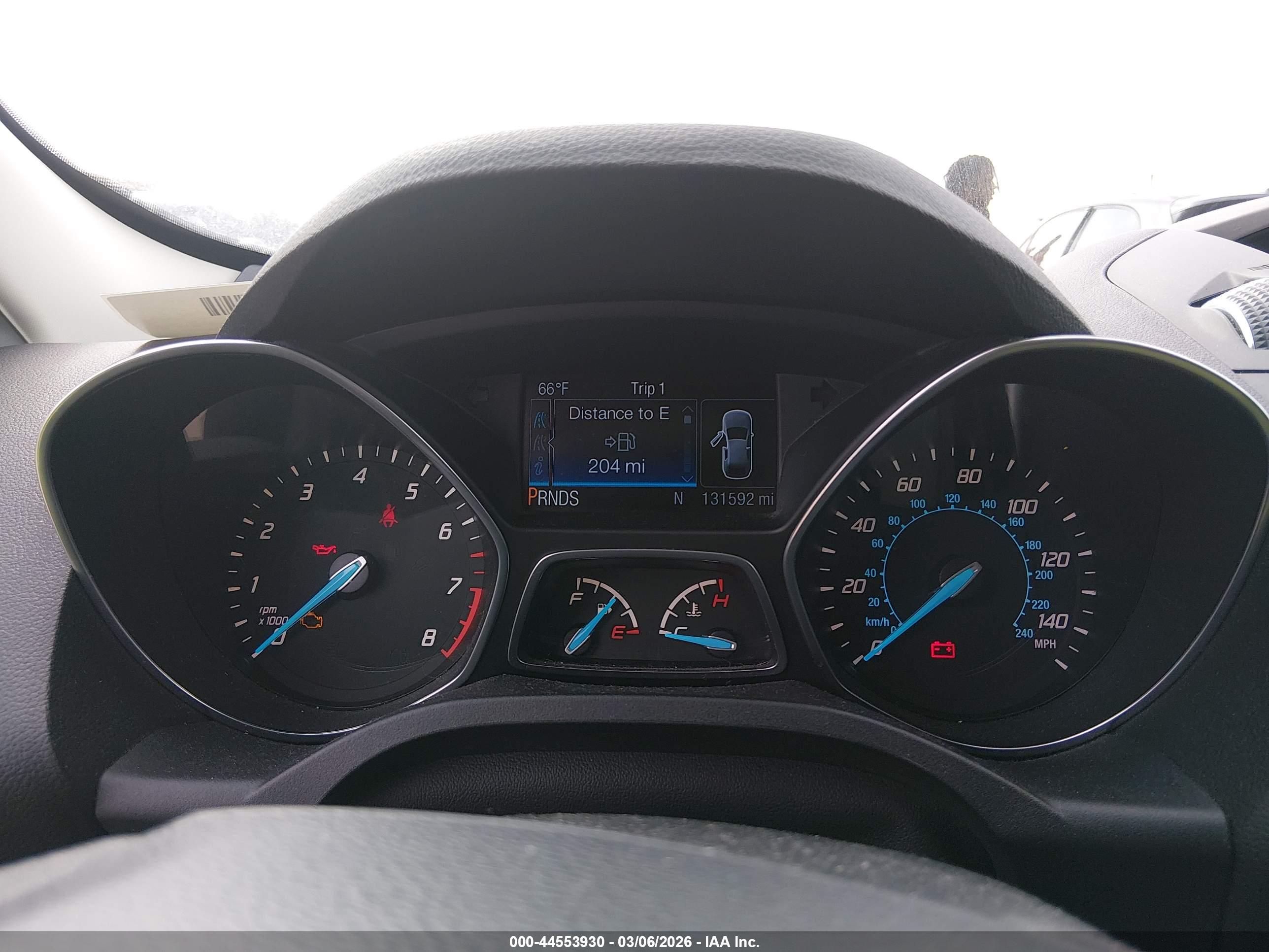 FORD ESCAPE image 7