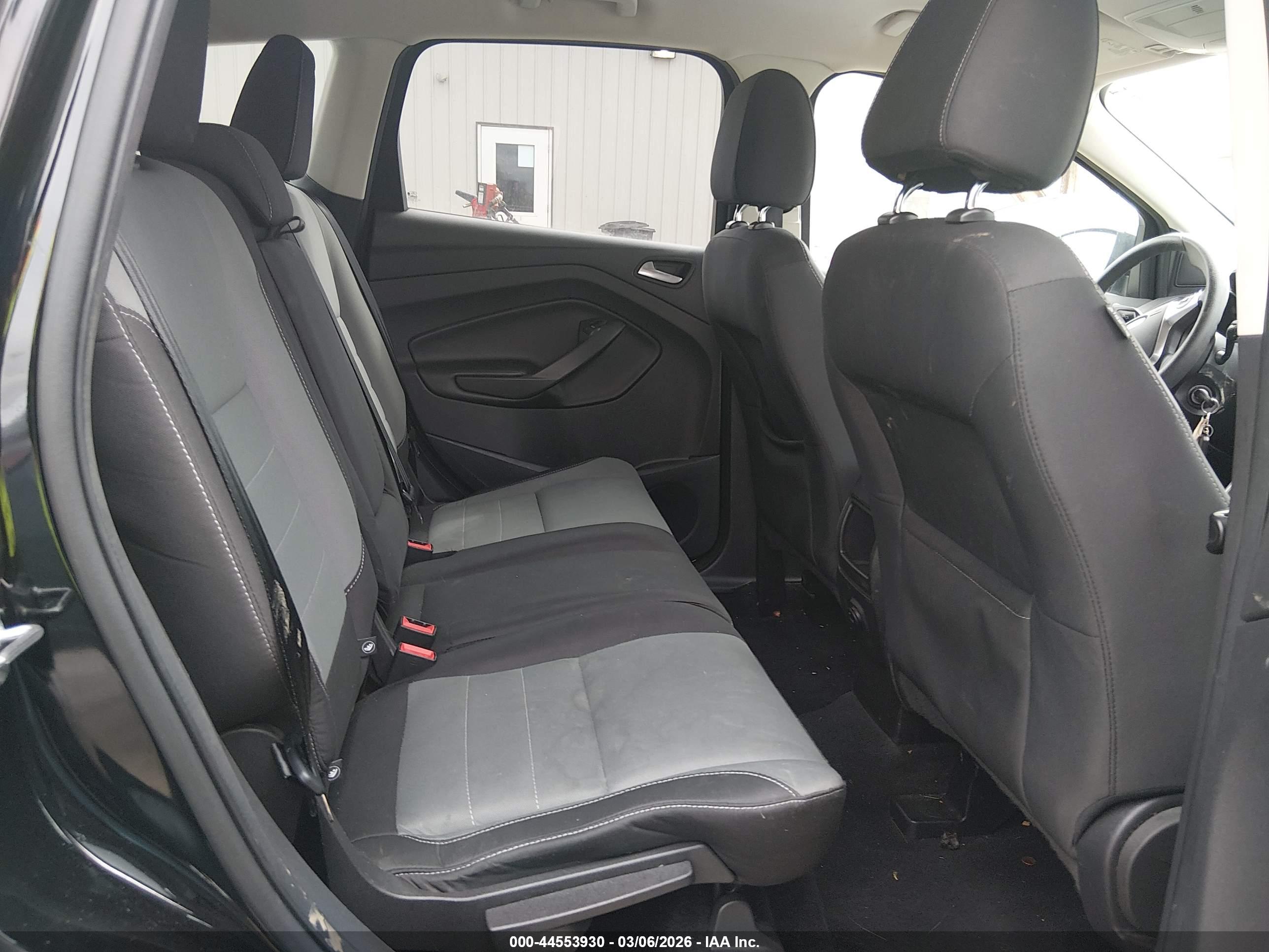 FORD ESCAPE image 8