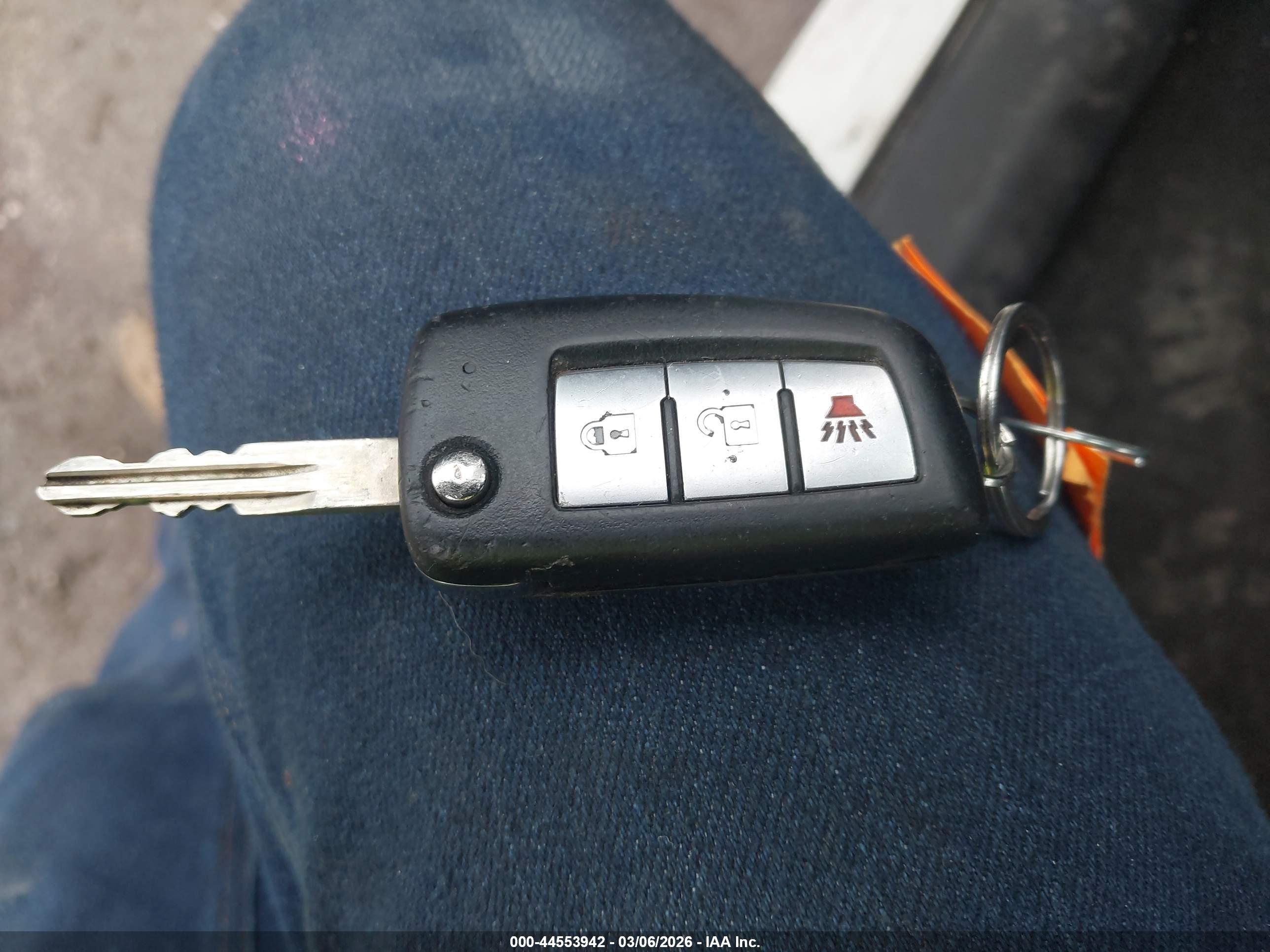 NISSAN ROGUE image 11