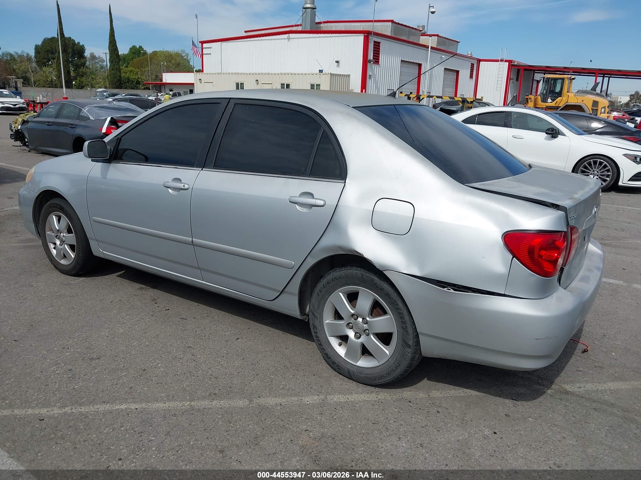 TOYOTA COROLLA image 3