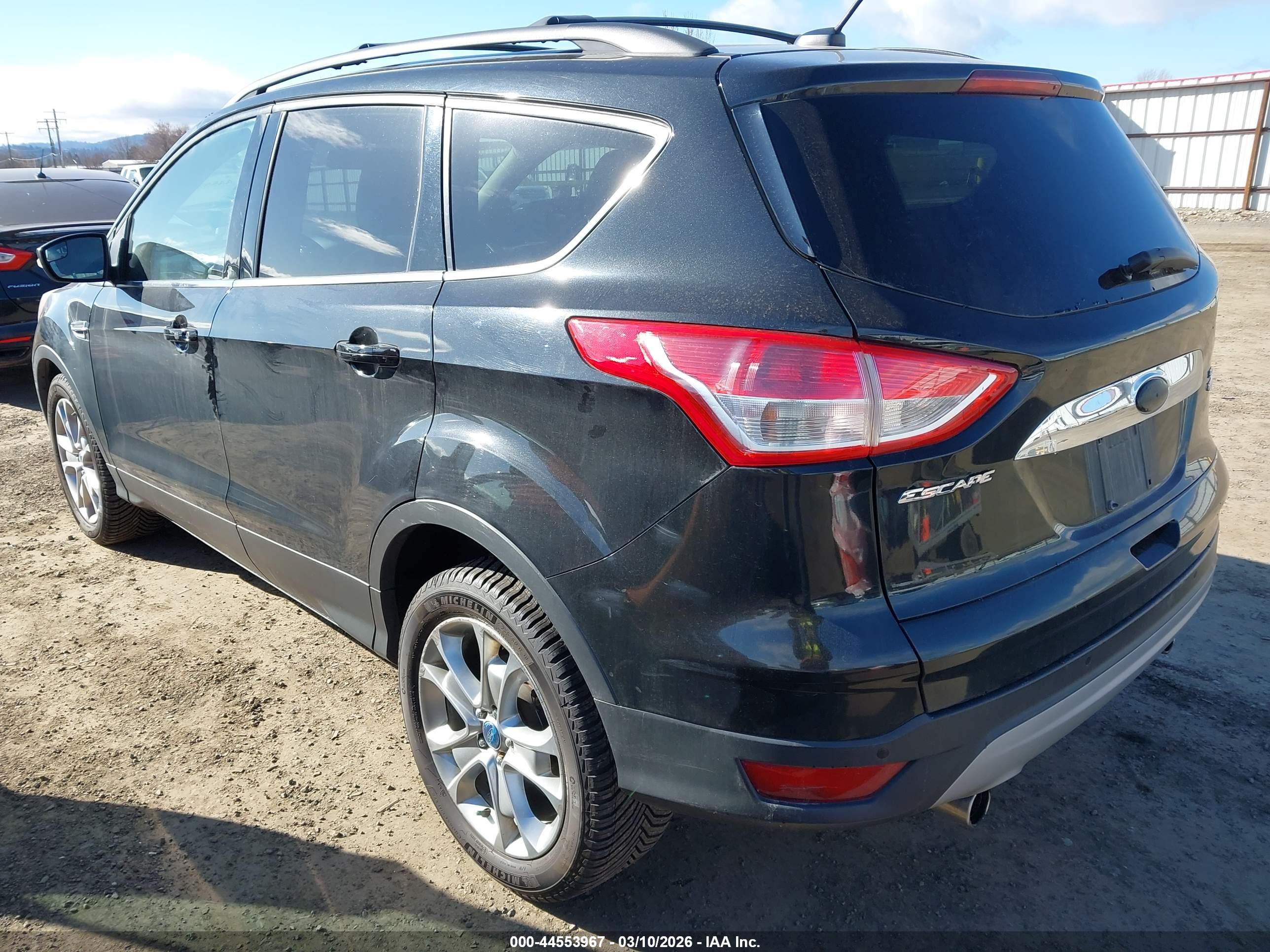 FORD ESCAPE image 3