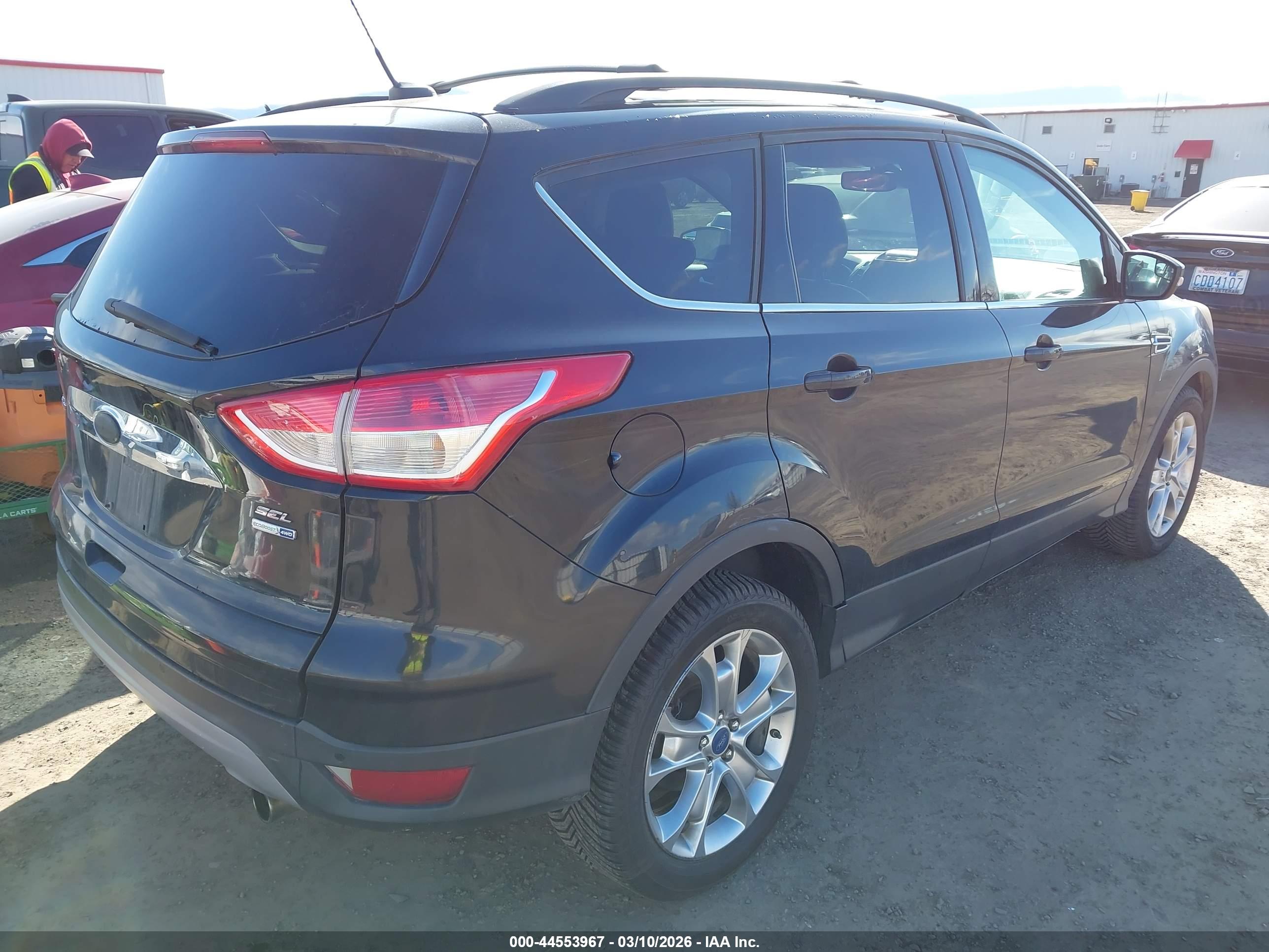 FORD ESCAPE image 4