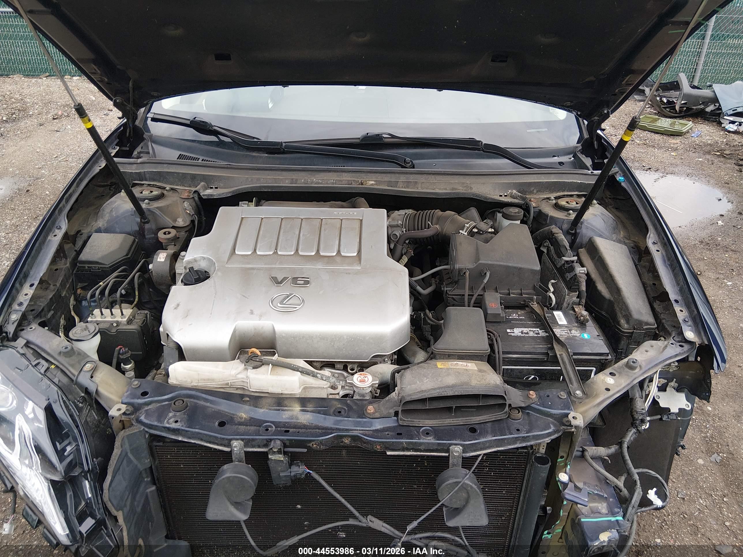 LEXUS ES image 10
