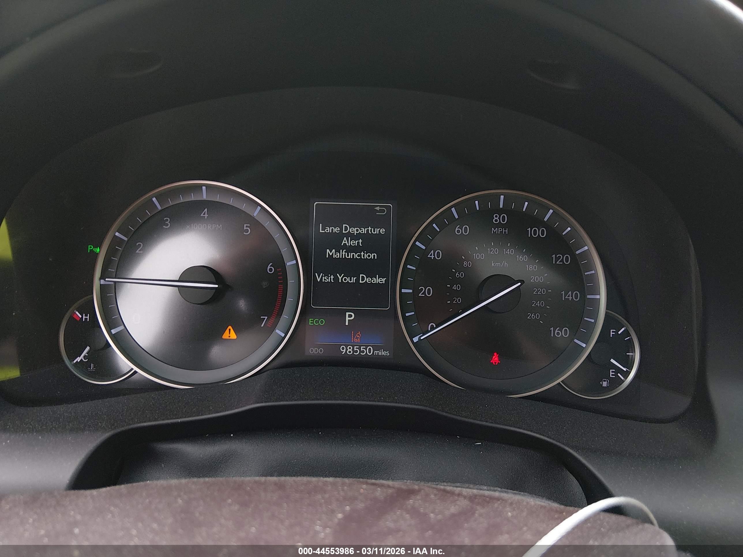LEXUS ES image 7