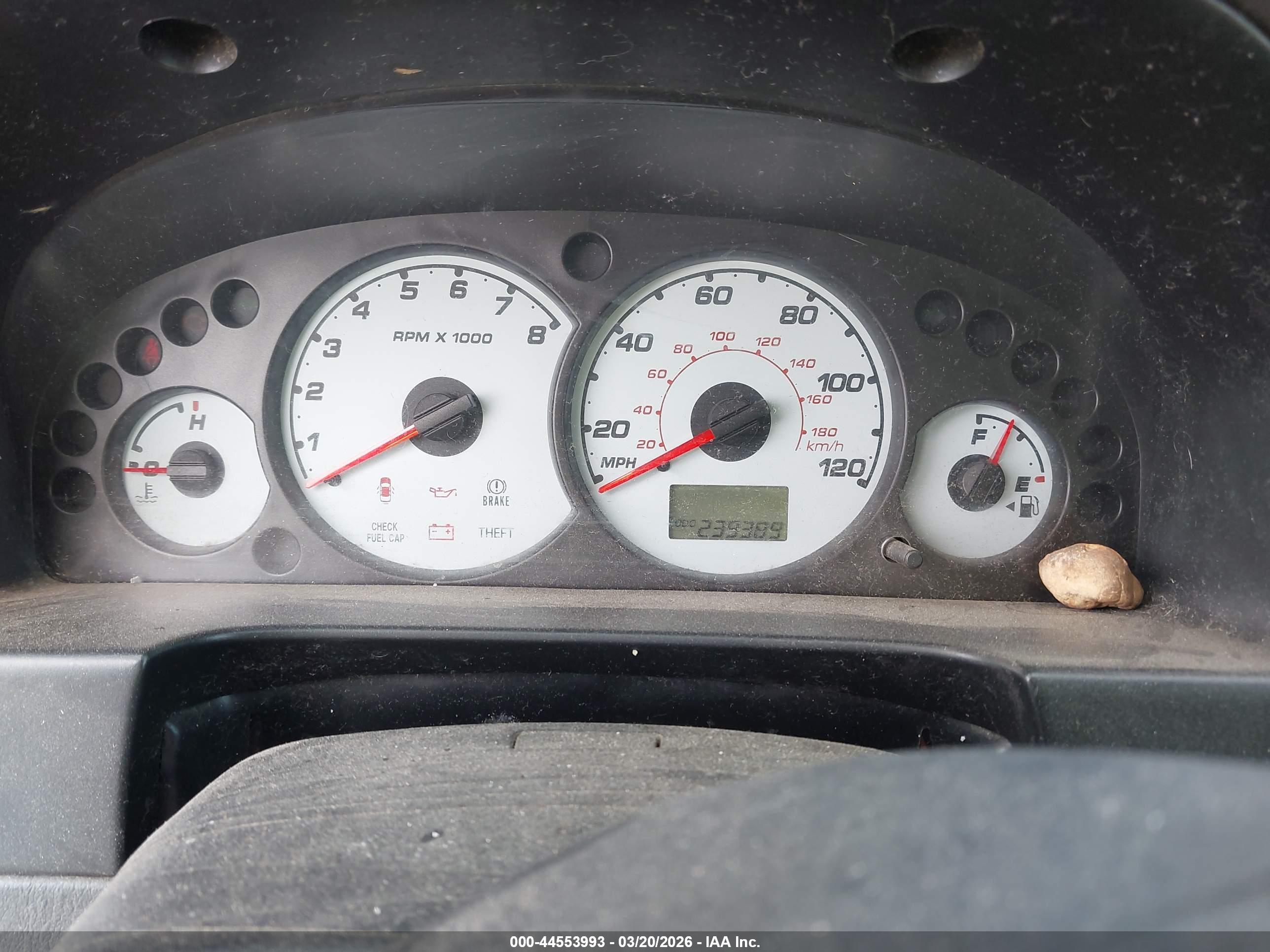 FORD ESCAPE image 7