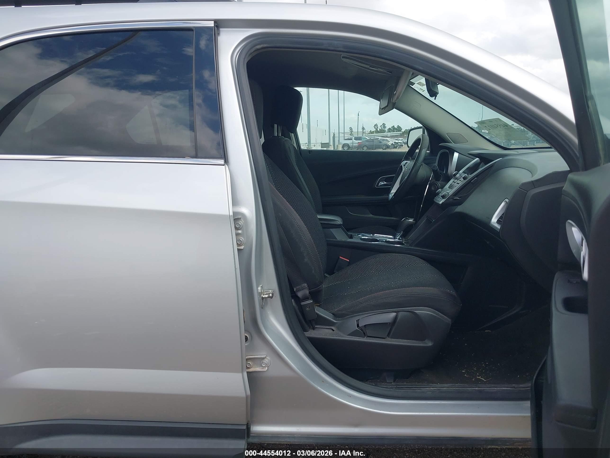 CHEVROLET EQUINOX image 5