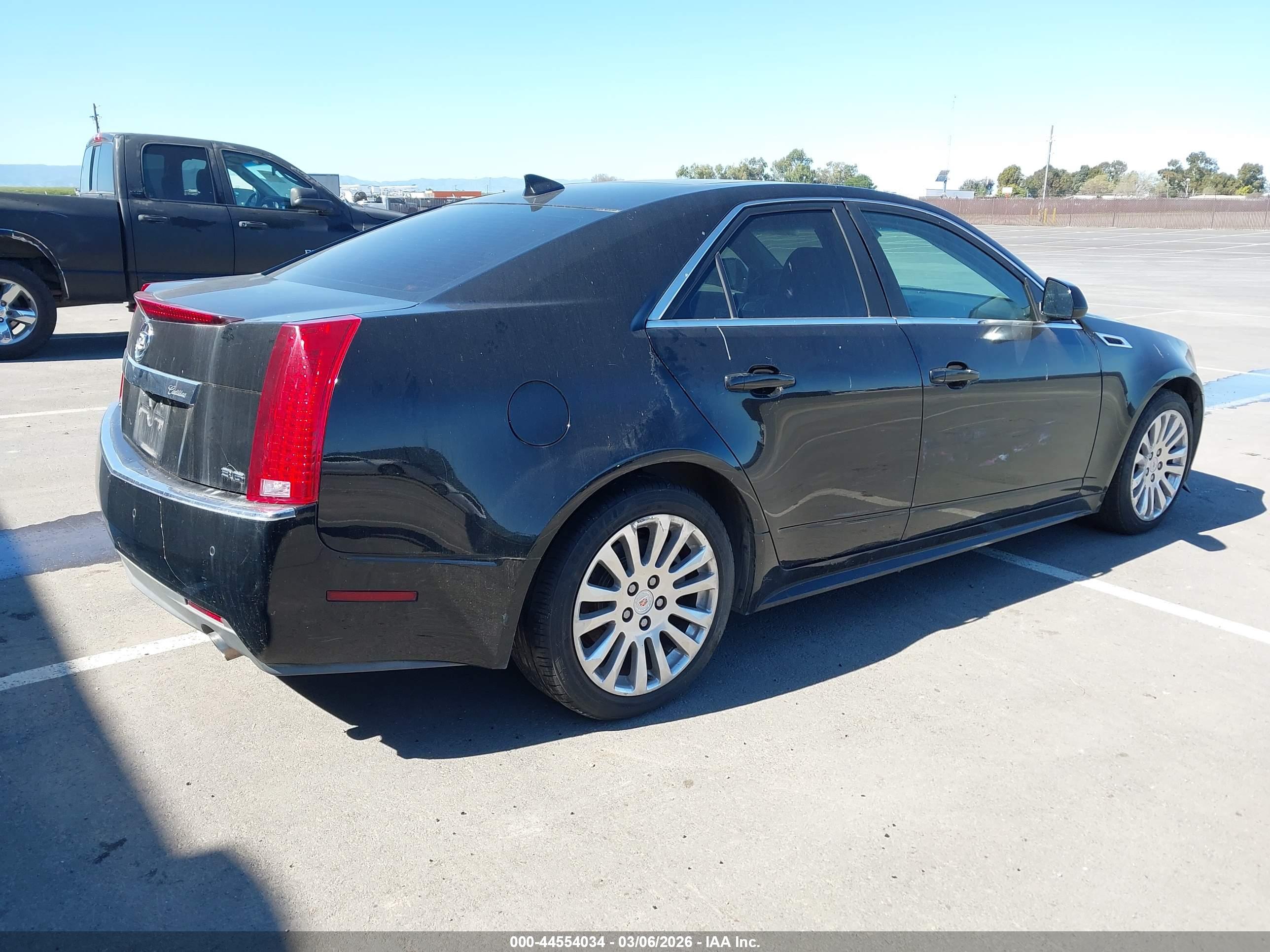 CADILLAC CTS image 4