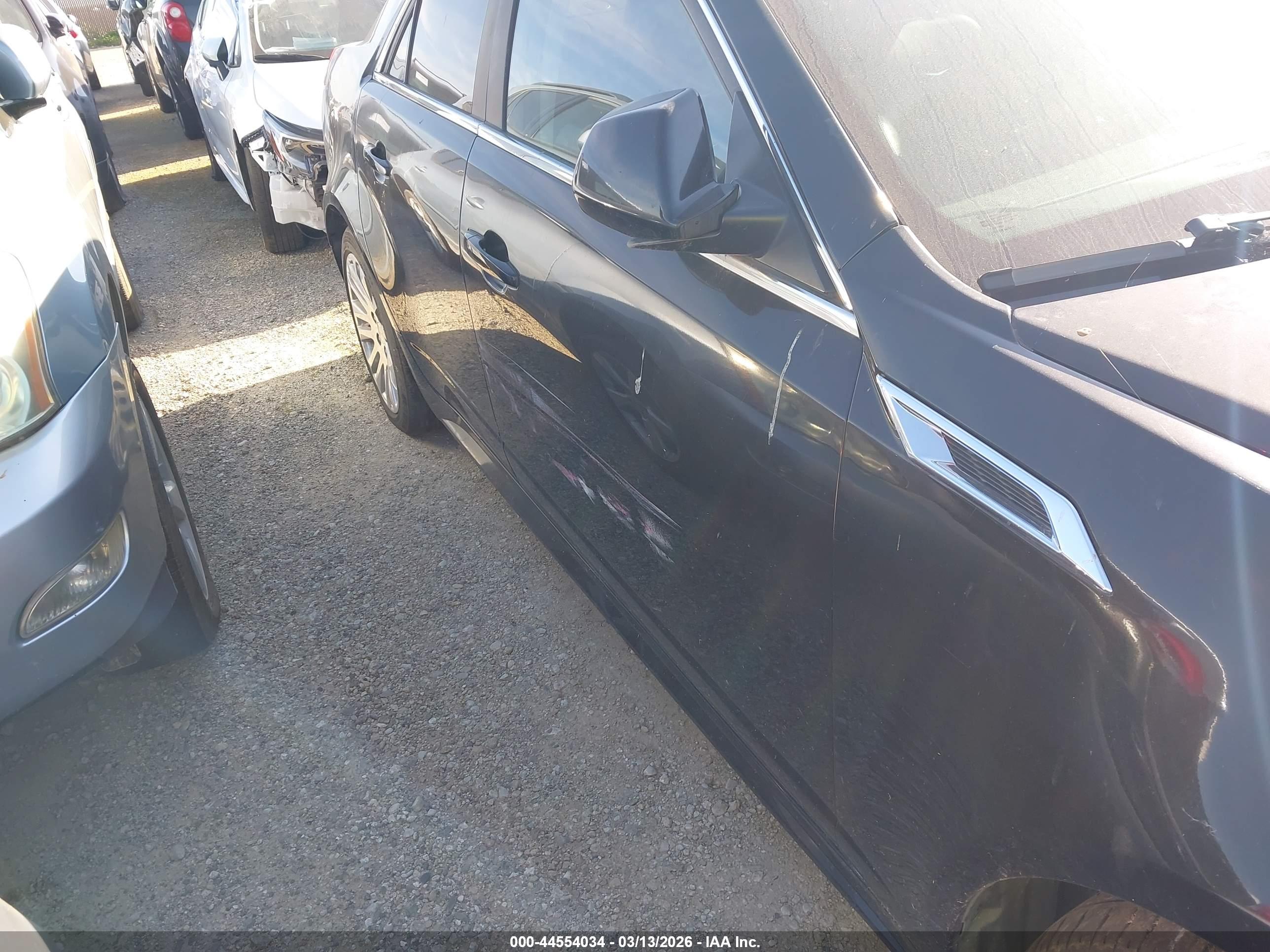CADILLAC CTS image 6